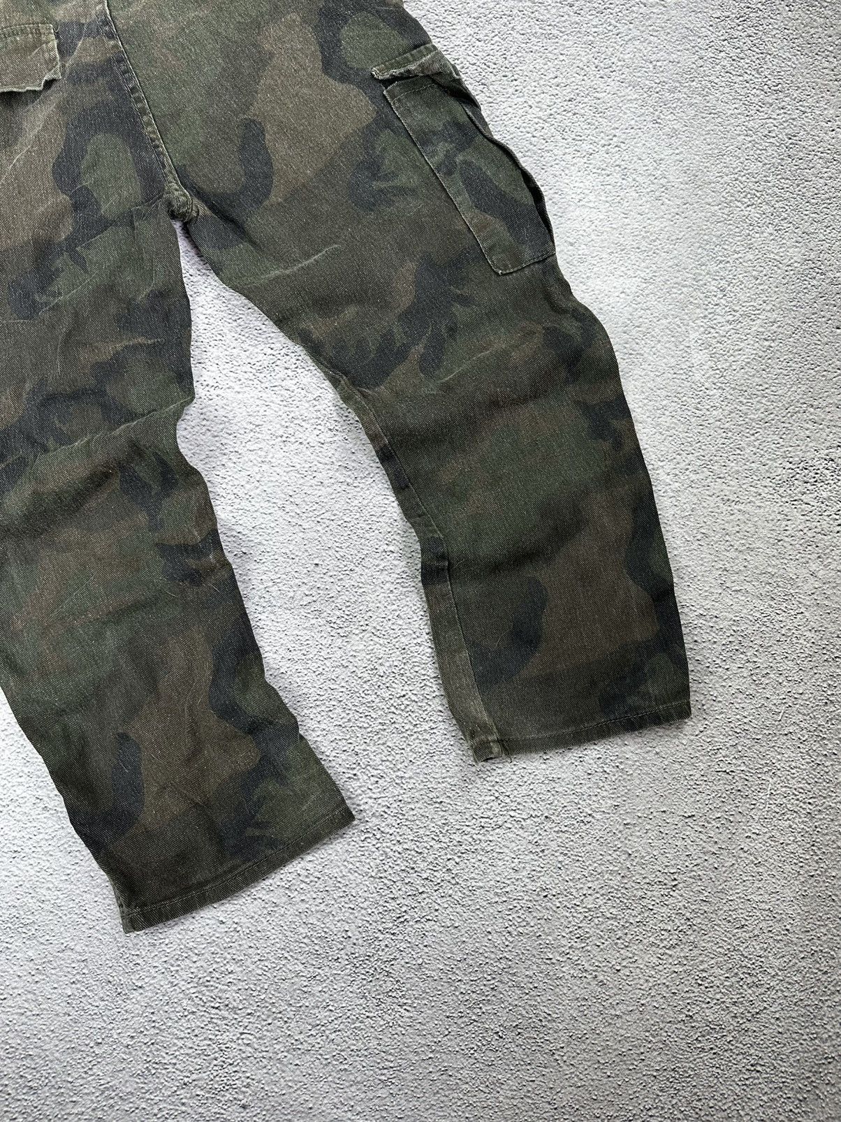 Japanese Brand Crazy Y2K Cargo Pants Japan Opium SK8 Baggy Camo Style Size US 30 / EU 46 - 8 Thumbnail
