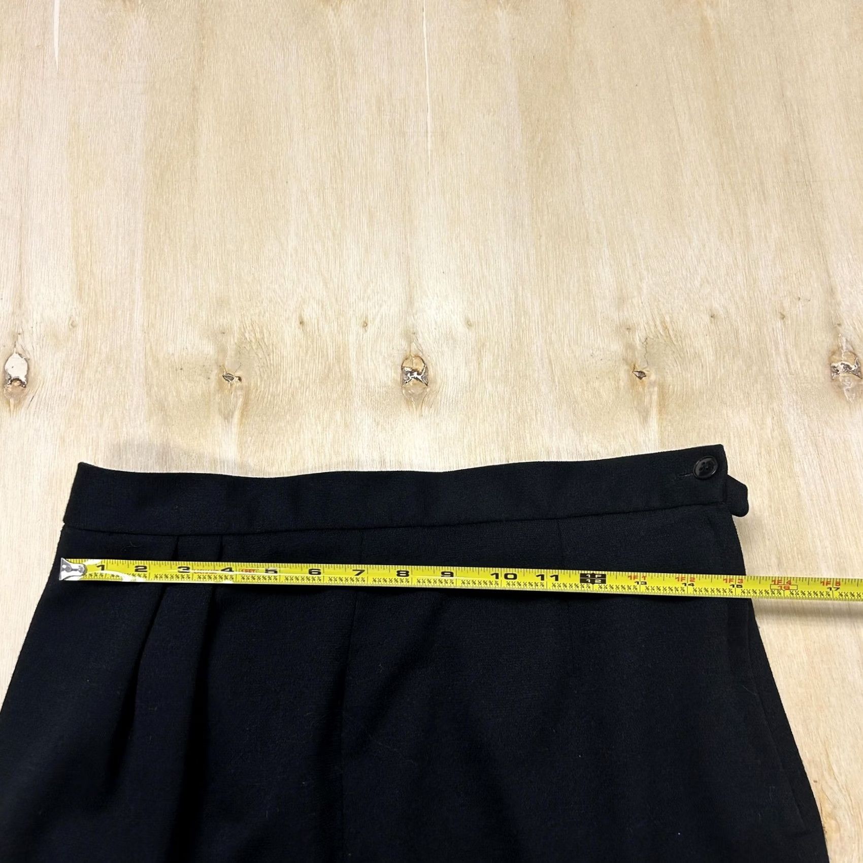 Vintage VINTAGE Black Wool Blend Skirt Womens 14 Solid Pleated Pencil Knee Length Lined Size 36" / US 14 / IT 50 - 4 Thumbnail