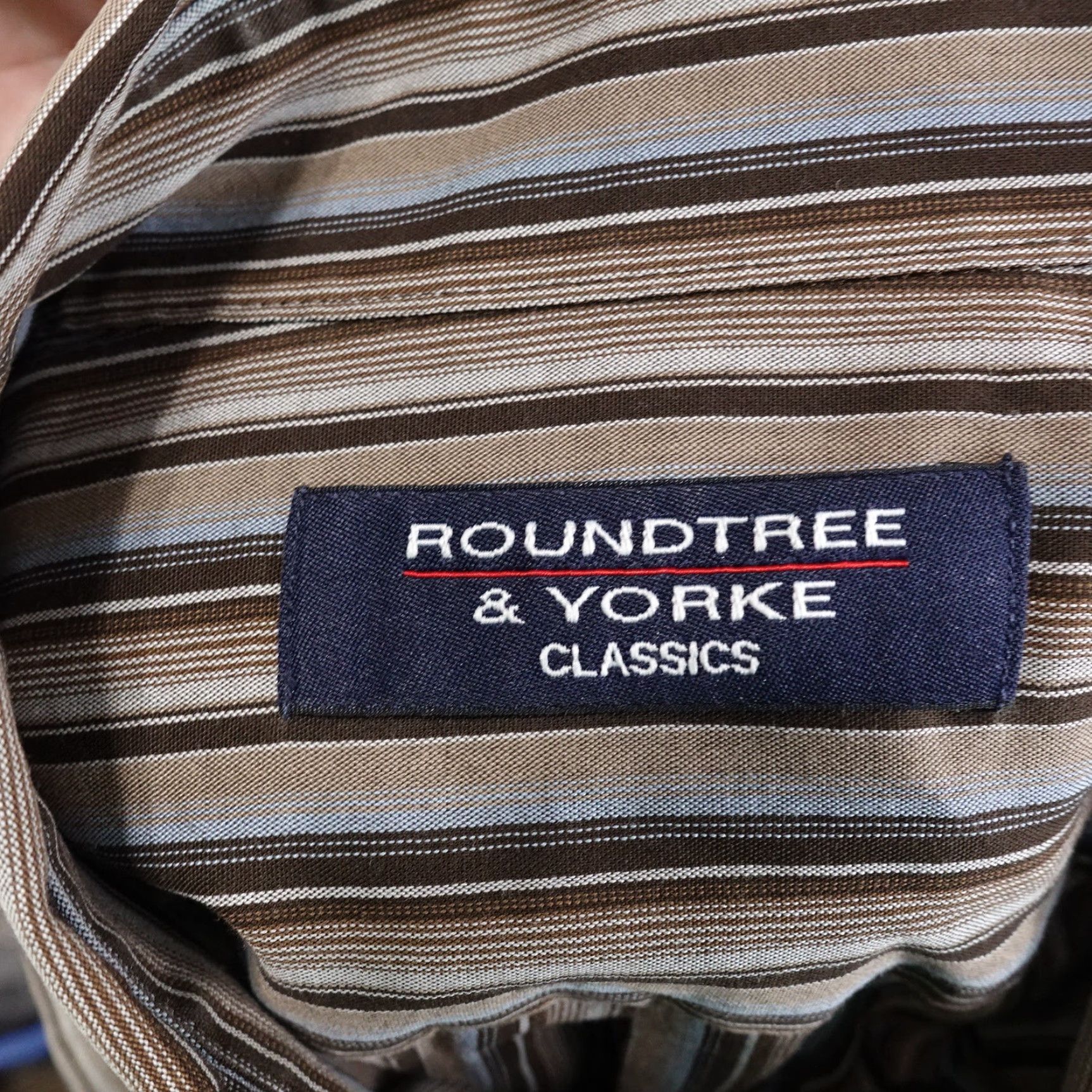 Roundtree & Yorke ROUNDTREE & YORKE LONG SLEEVE STRIPED BUTTON-UP SHIRT MENS REGULAR SIZE L MULTICOLOR Size US L / EU 52-54 / 3 - 6 Thumbnail