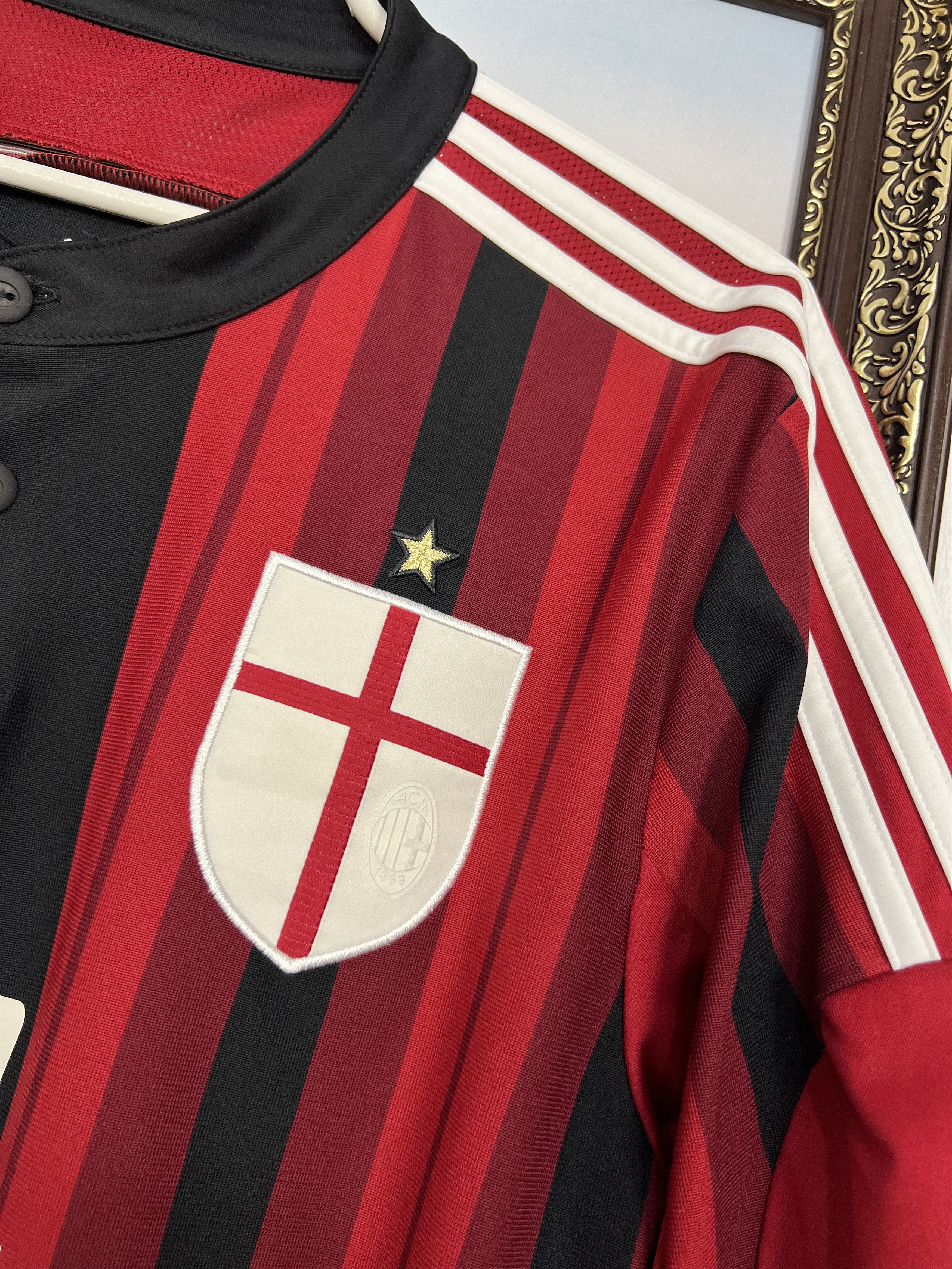 Adidas AC Milan Home football shirt 2014 Soccer Adidas Jersey Mens Size US L / EU 52-54 / 3 - 4 Thumbnail