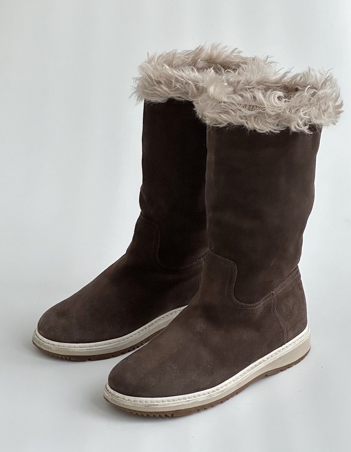 Prada *sz40* PRADA Shearling Chunky Snow Boots Vintage winter logo Size US 10 / IT 40 - 5 Thumbnail