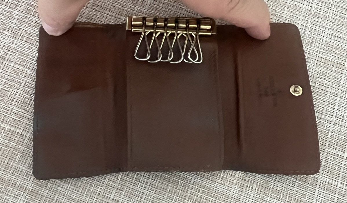 Louis Vuitton Pre Loved Authentic Louis Vuitton Monogram Key Holder Size ONE SIZE - 2 Thumbnail