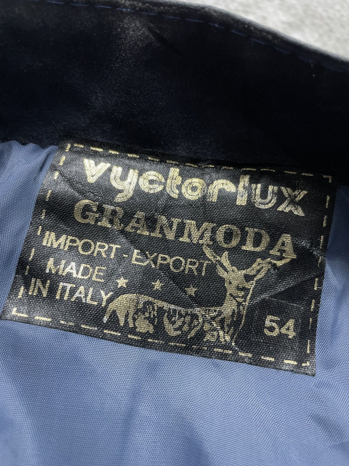 Vintage Vintage Victorlux Grandmoda Velvet Bomber Jacket Size US L / EU 52-54 / 3 - 6 Thumbnail