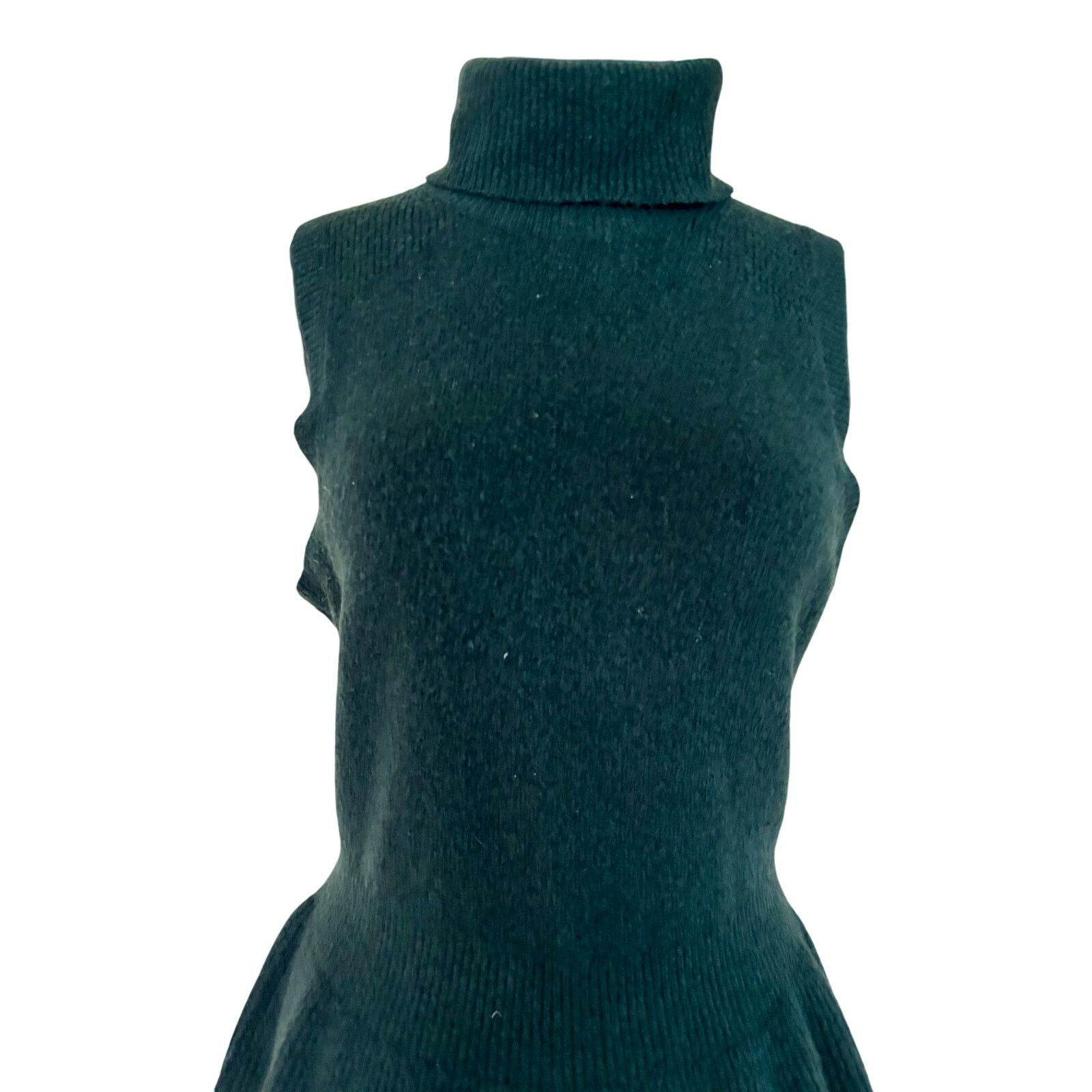 White House Black Market WHBM White House Black Market Emerald Green Sleeveless Top Size M / US 6-8 / IT 42-44 - 2 Thumbnail