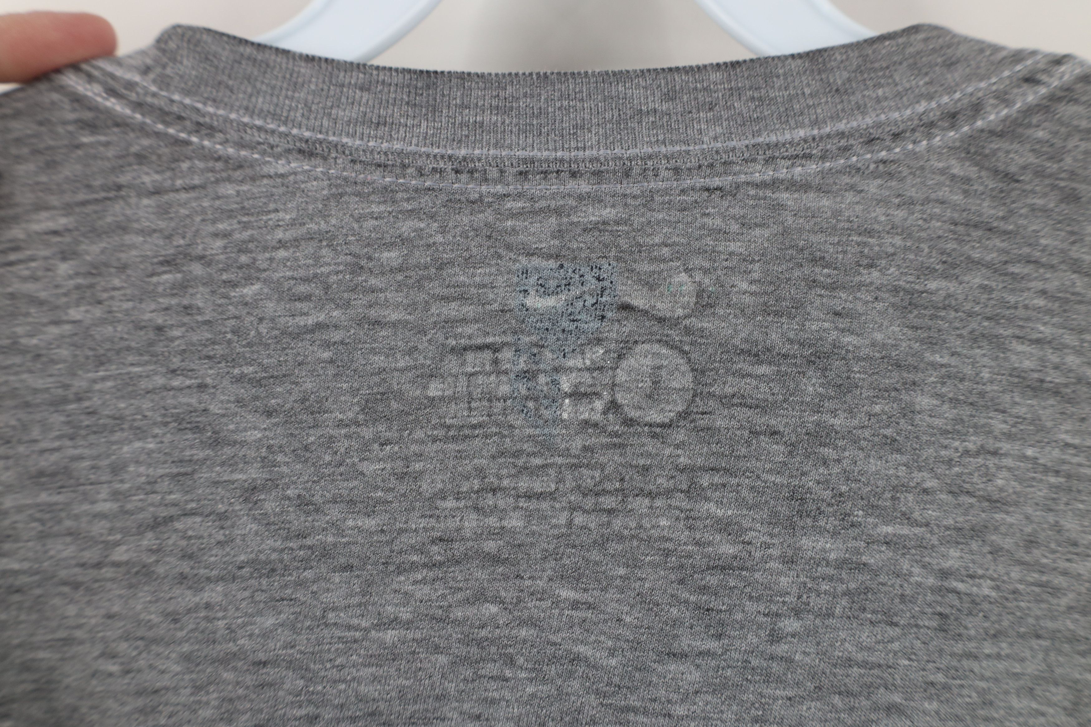 Nike Vintage Y2K Nike Baseball Scott Mini Center Swoosh T-Shirt Size US L / EU 52-54 / 3 - 11 Thumbnail