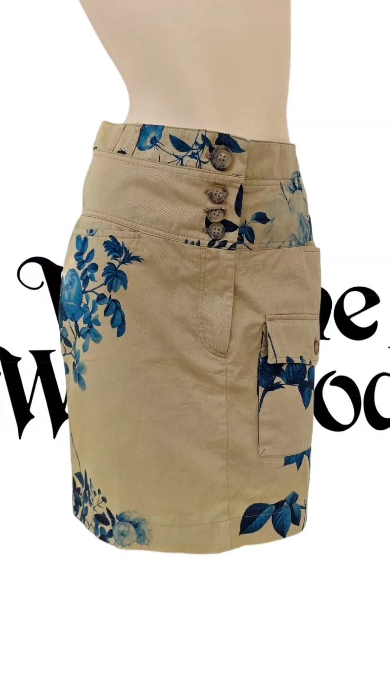 Vivienne Westwood Vivienne Westwood Floral and avian freehand painting. Half Size 26" / US 2 / IT 38 - 1 Thumbnail