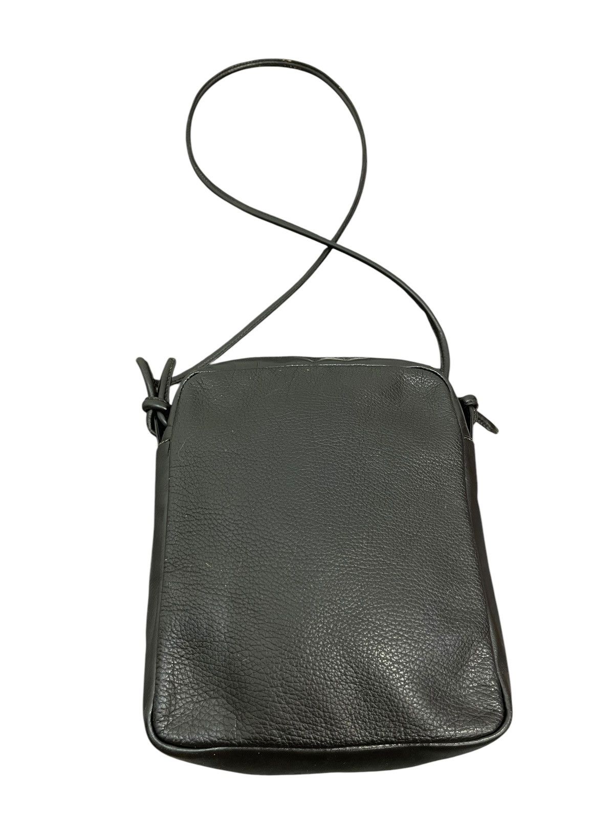 Loewe Full Leather Vtg Loewe Sling Cross Body Bag 1🟩7 Size ONE SIZE - 12 Thumbnail