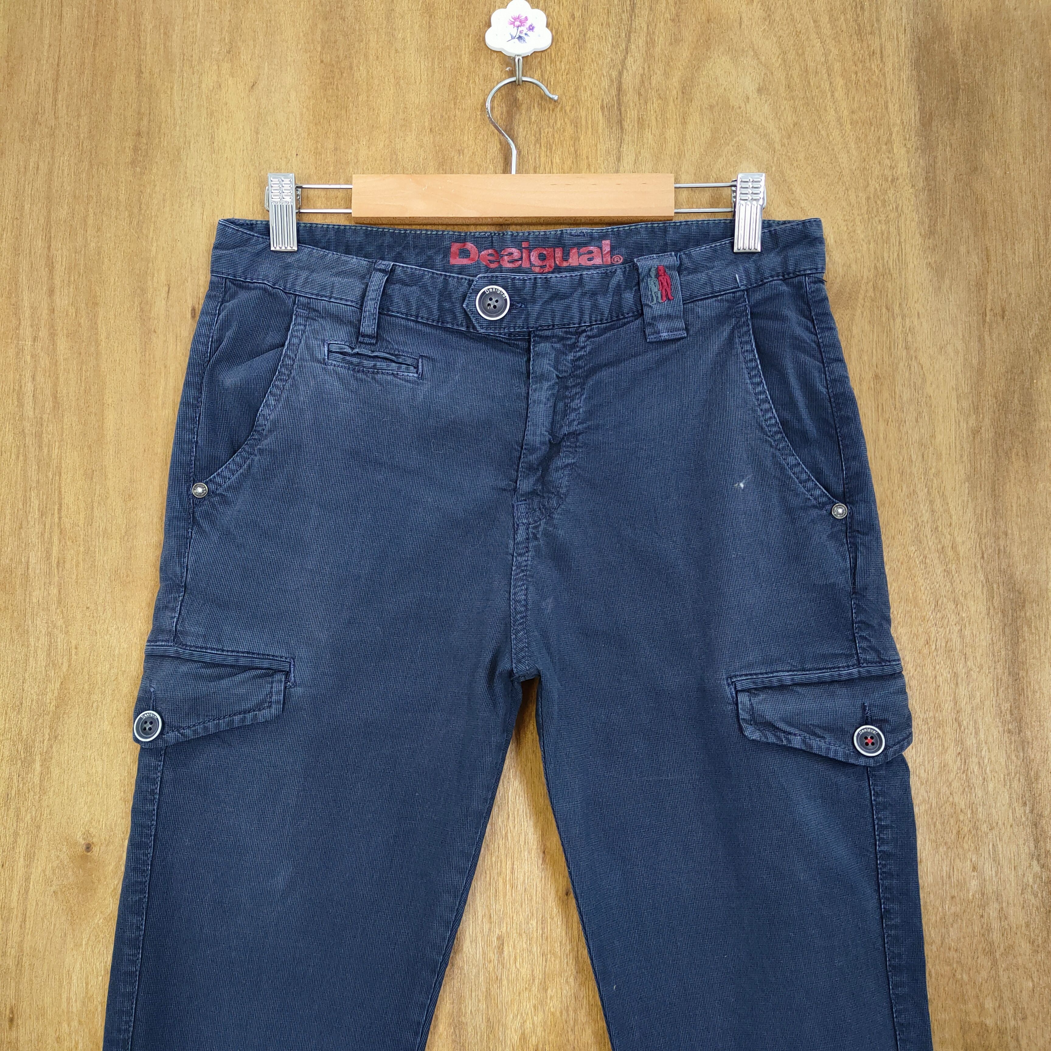 Desigual DESIGUAL DARK BLUE SKINNY CARGO PANTS Size US 30 / EU 46 - 2 Thumbnail