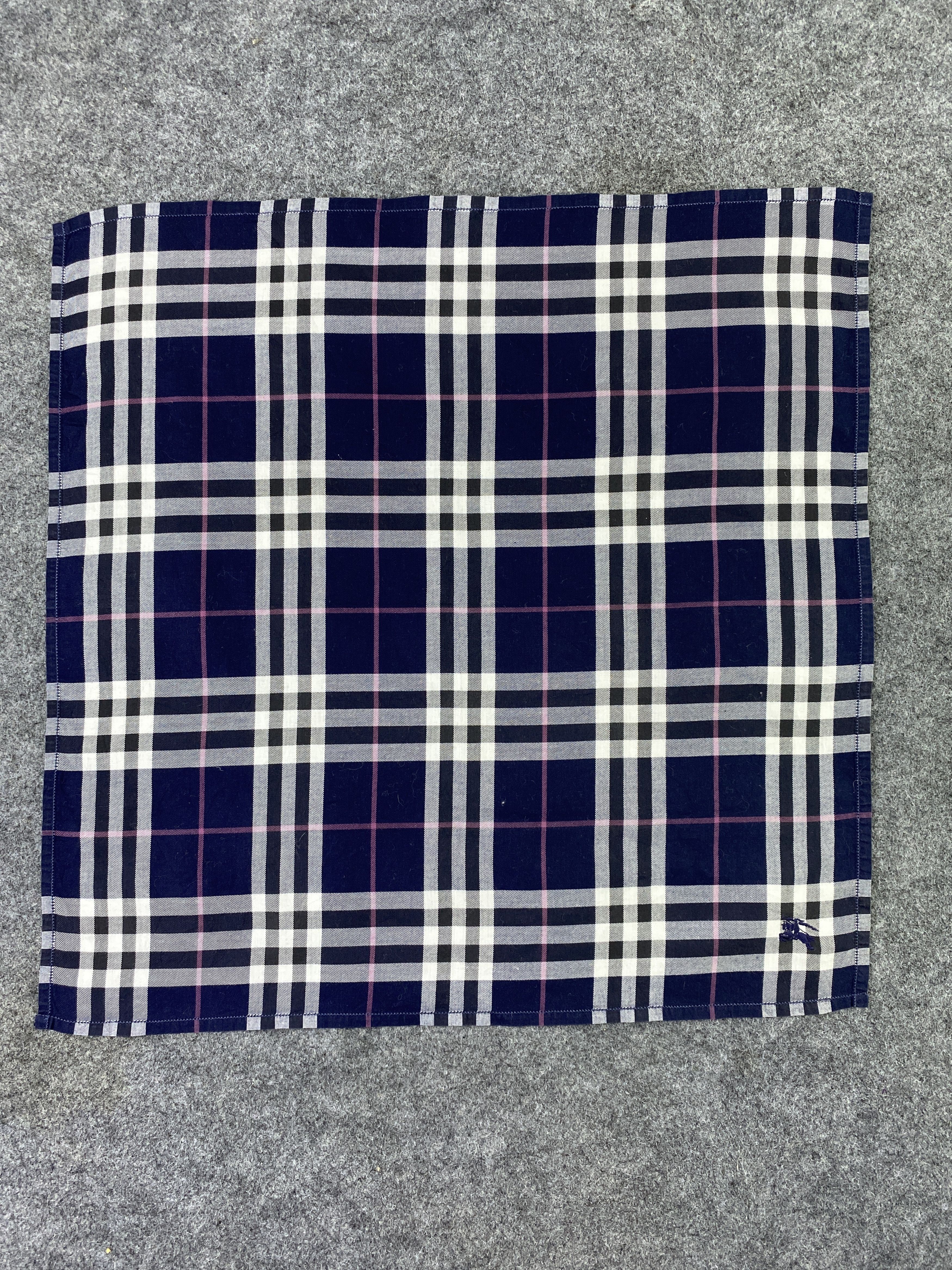 Burberry Burberry Handkerchief / Bandana / Neckerchief-B427 Size ONE SIZE - 3 Thumbnail