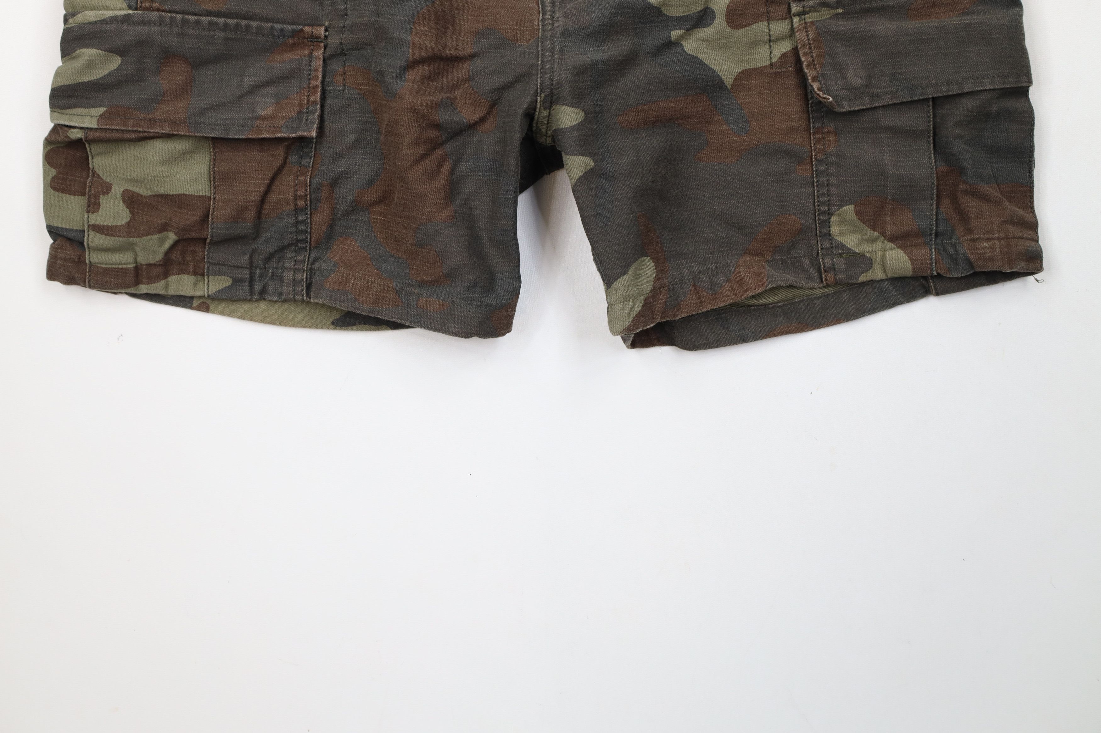 Levi's × Vintage Vintage Y2K Levis Above Knee Camouflage Cargo Shorts Cotton Size US 34 / EU 50 - 4 Thumbnail