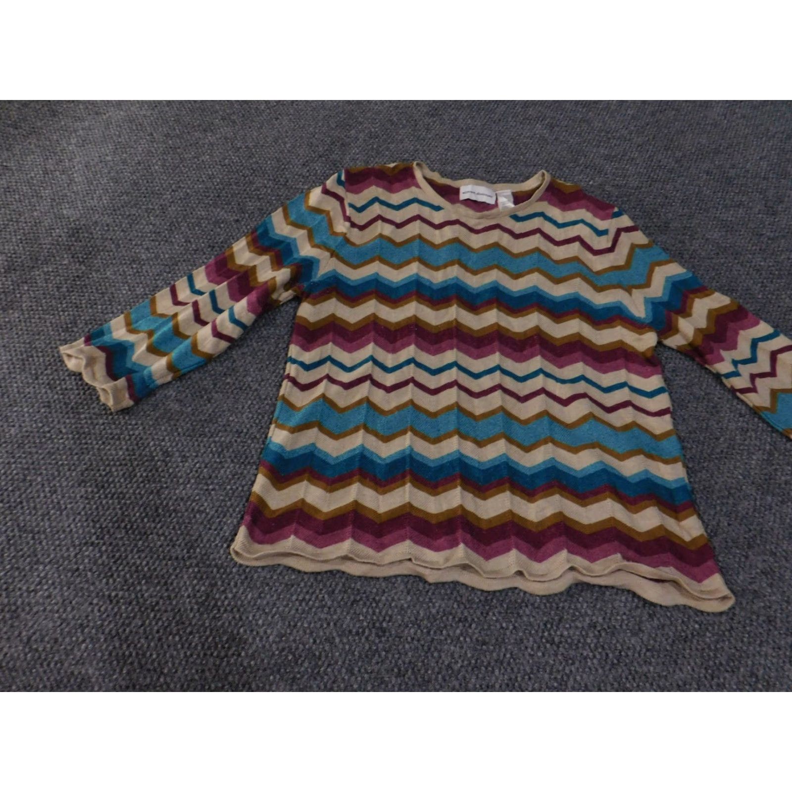 Vintage VINTAGE Alfred Dunner Sweater Womens Large Chevron Stripe Pullover Knit USA 90s Size L / US 10 / IT 46 - 2 Thumbnail