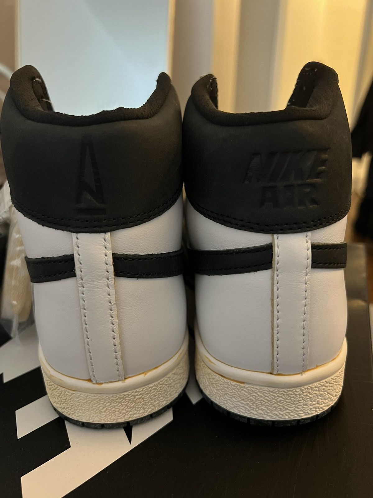 Jordan Brand A Ma Maniere Jordan 1 air ship size 9 Size US 9 / EU 42 - 9 Thumbnail