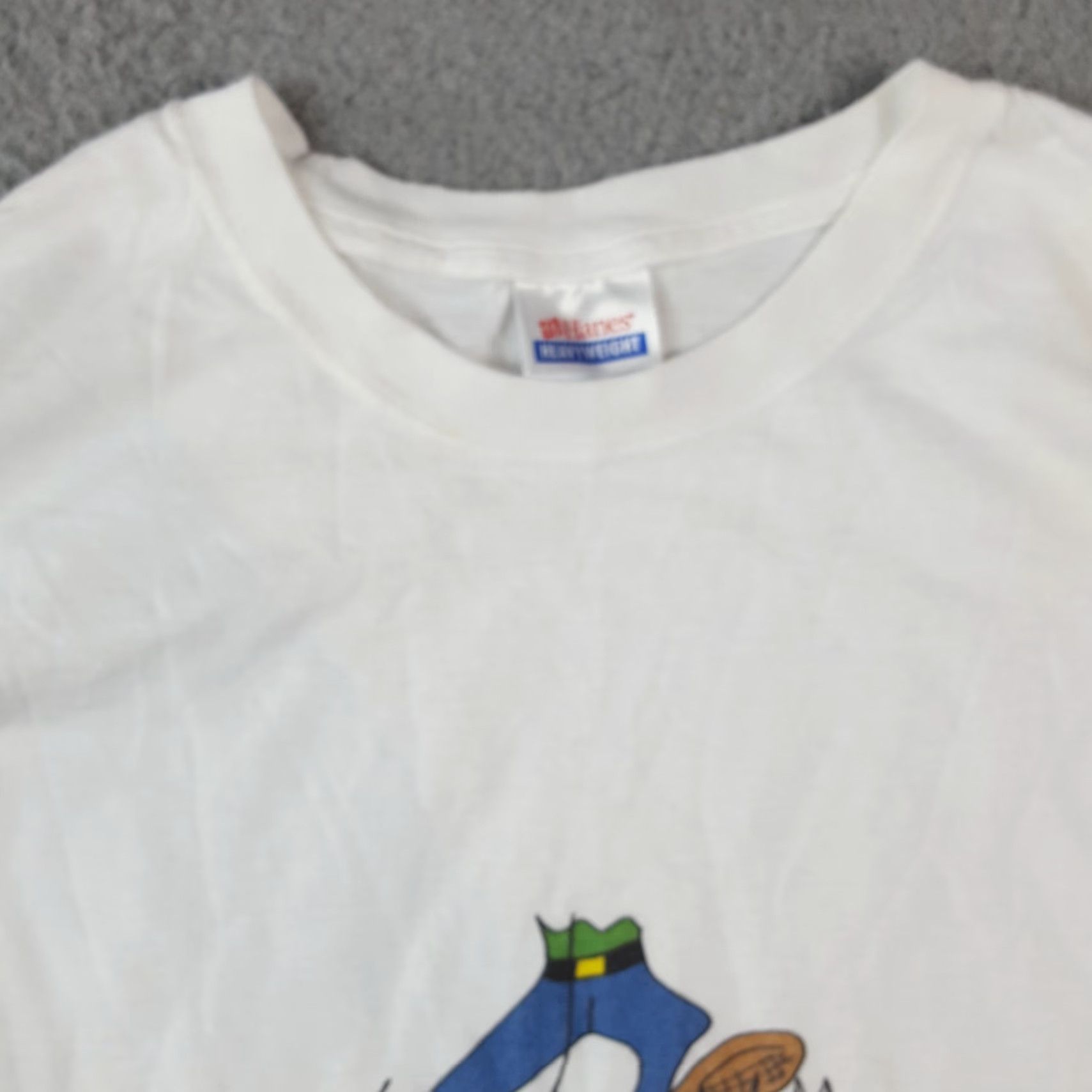 Hanes Vintage Hanes 90s T-Shirt Men XL White Cartoon Dog Walker Paw Print Vintage Y2K Size US XL / EU 56 / 4 - 4 Thumbnail