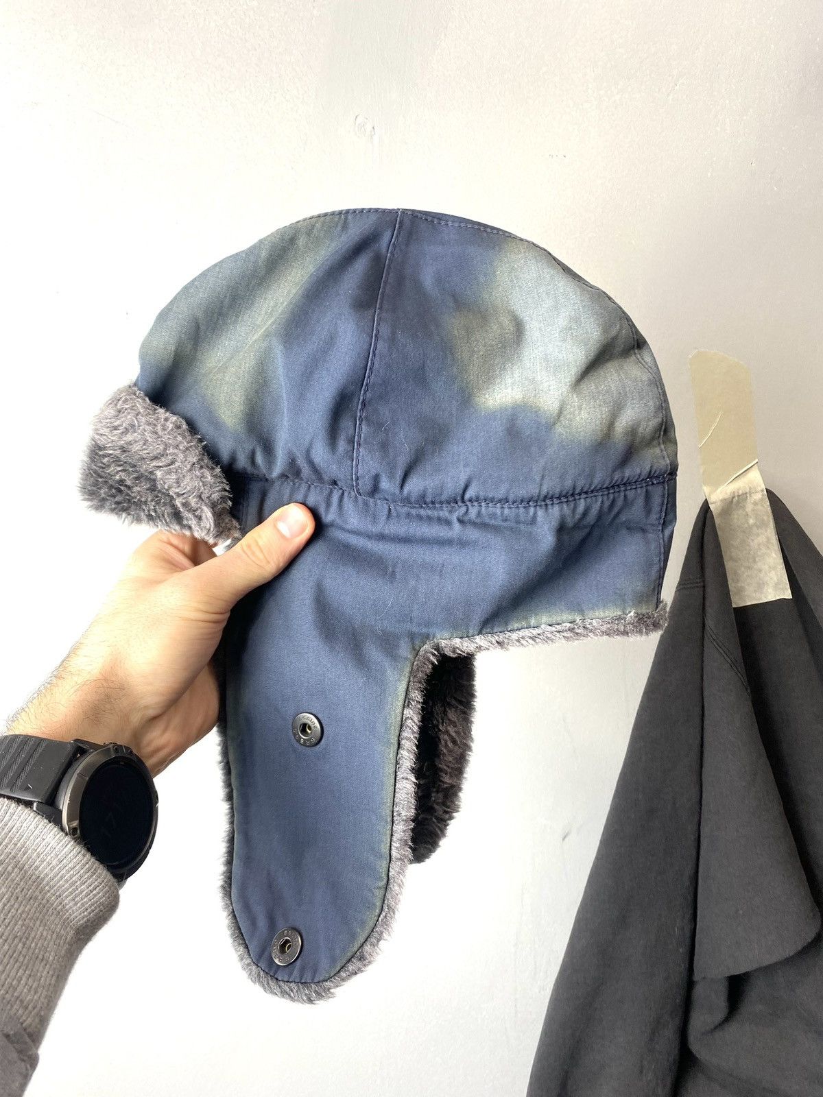 Vintage Vintage Soviet Era Black Fur Ushanka Trapper Hat Winter Cap Size ONE SIZE - 3 Thumbnail