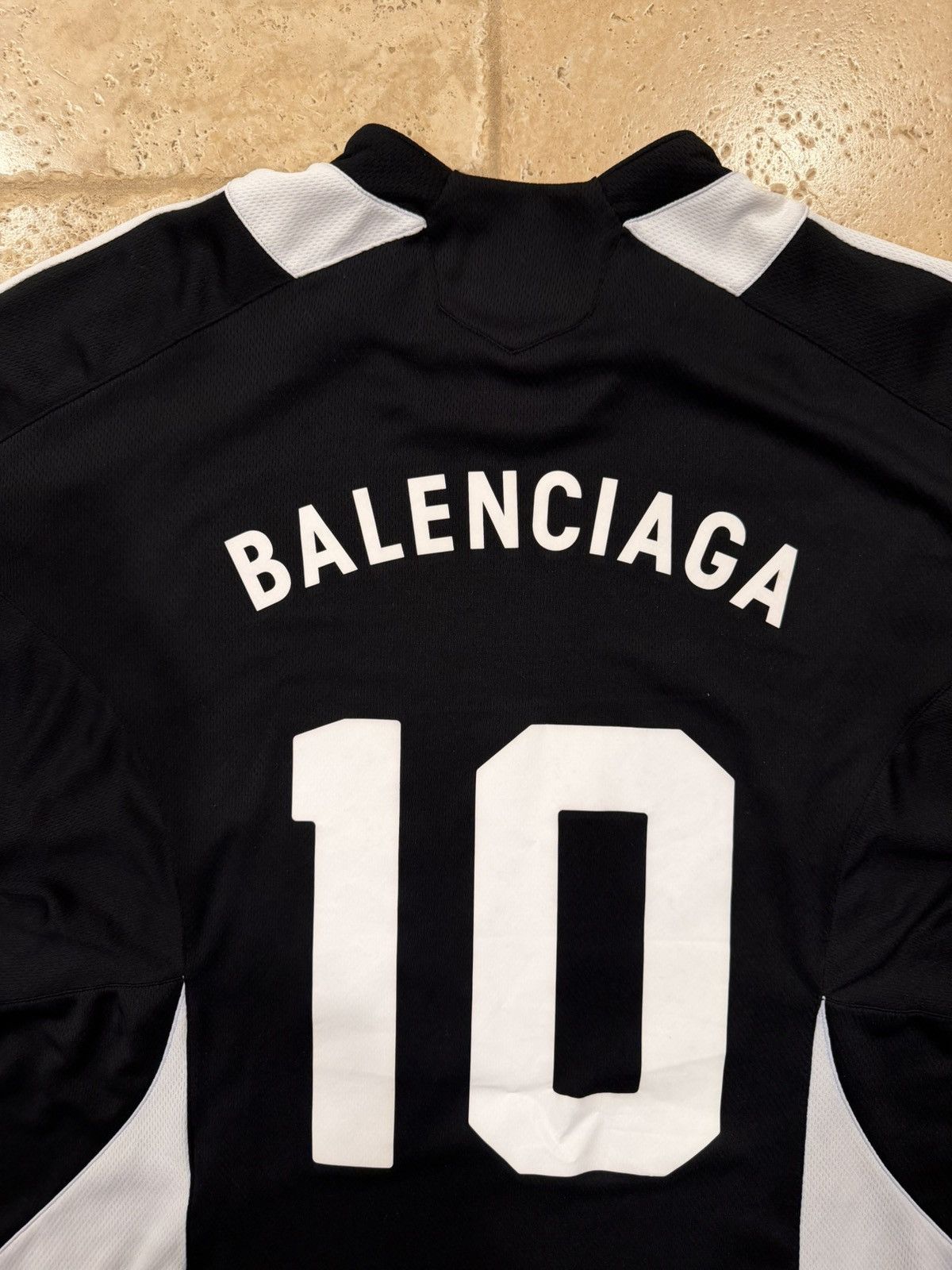 Balenciaga Balenciaga FW20 Soccer Sporty Logo Runway Jersey T-Shirt Size US XS / EU 42 / 0 - 9 Thumbnail