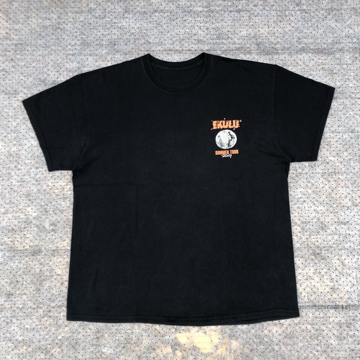 Band Tees ILUSION of EKULU Band Tour Tee Size US L / EU 52-54 / 3 - 6 Thumbnail