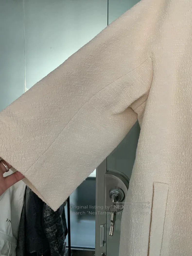 Jil Sander Jil Sander size 36 Beige round button coat Size L / US 10 / IT 46 - 3 Thumbnail
