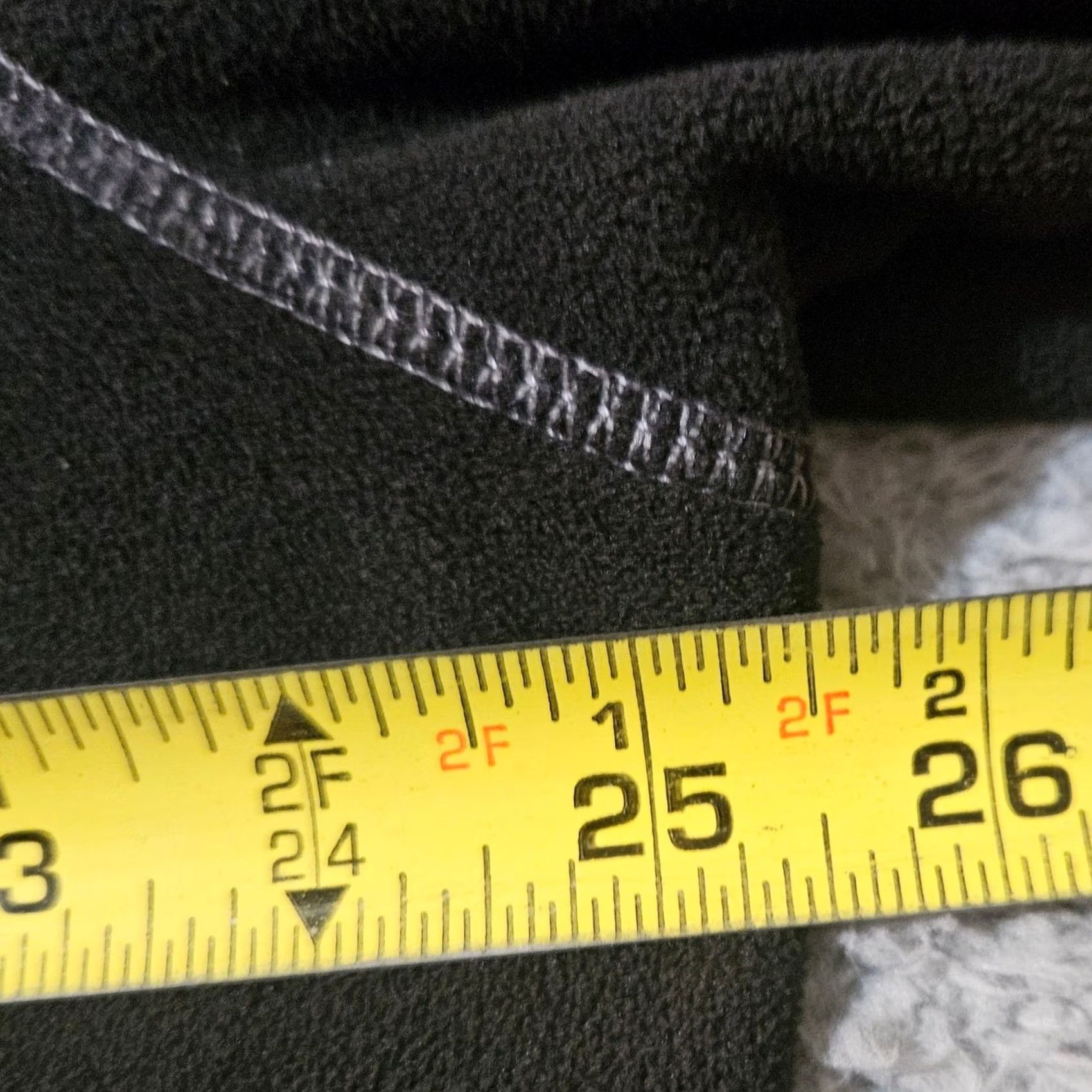 Tommy Bahama Tommy Bahama Sweater Mens L Black Jacket Size Long Sleeve Full Zip Fleece Size US L / EU 52-54 / 3 - 7 Thumbnail