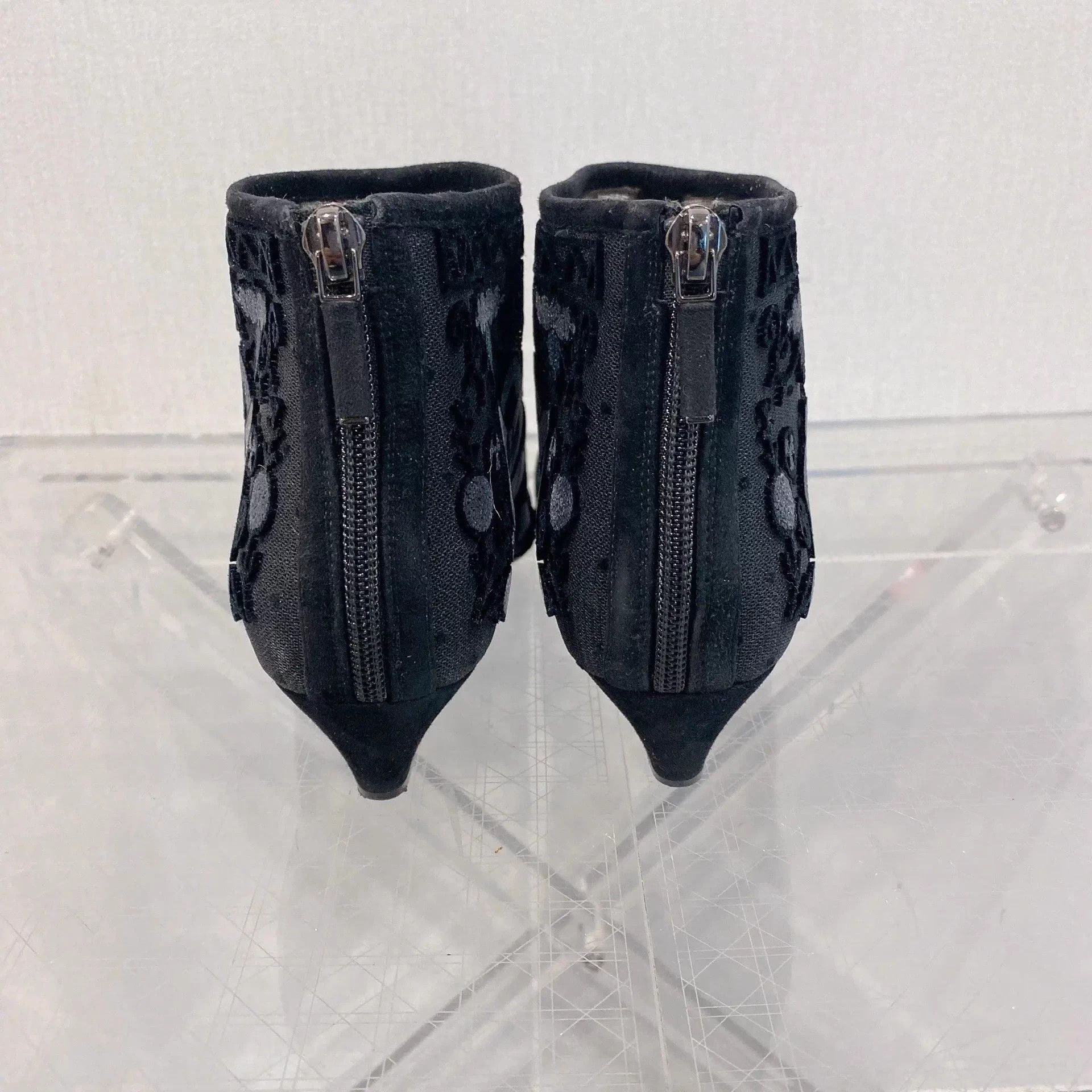 Dior Dior Black Velvet Low Heel Ankle Boots 37.5 Size US 7 / IT 37 - 6 Thumbnail