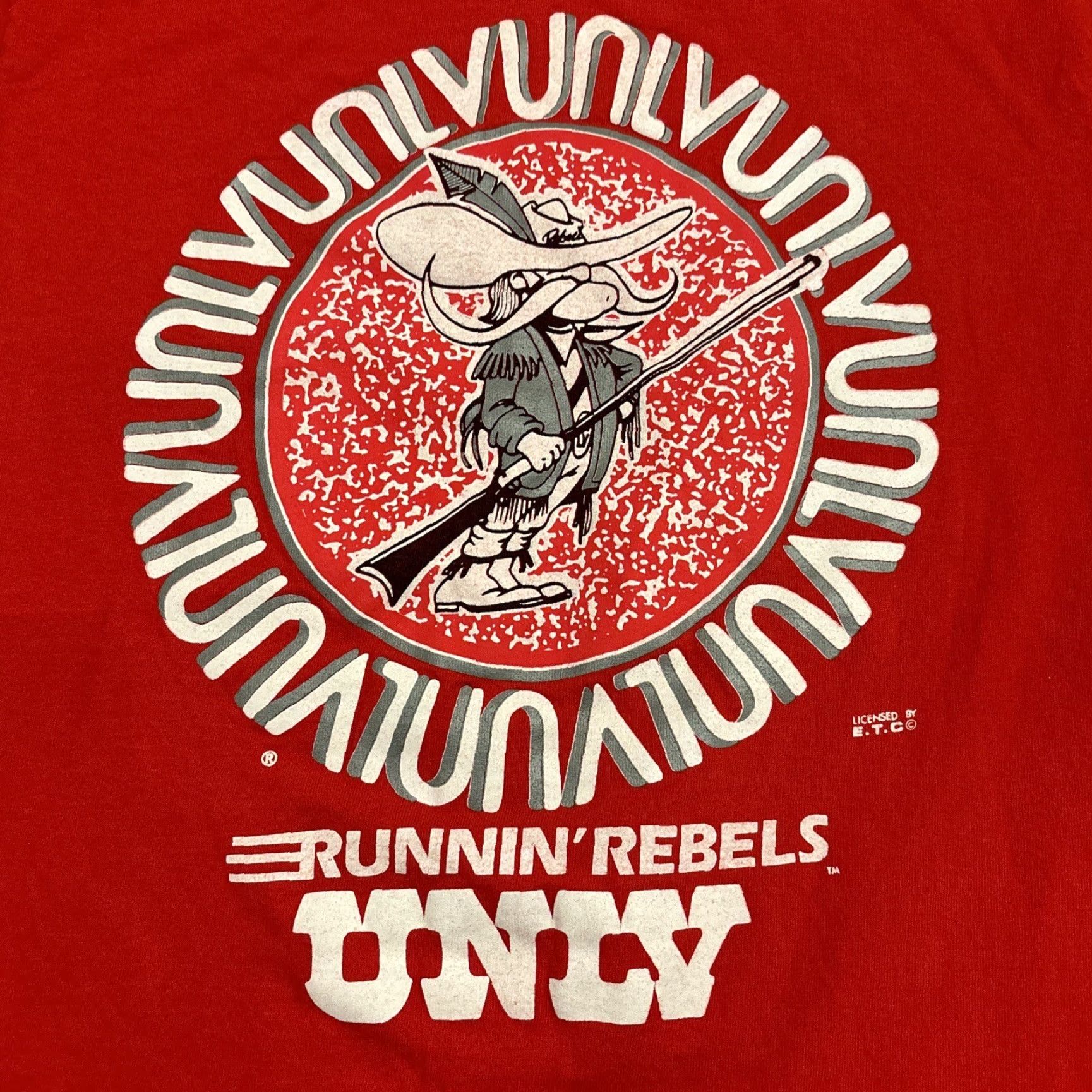 Vintage VINTAGE UNLV Runnin Rebels Shirt Red Size Large Single Stitch Mens Size US L / EU 52-54 / 3 - 2 Thumbnail