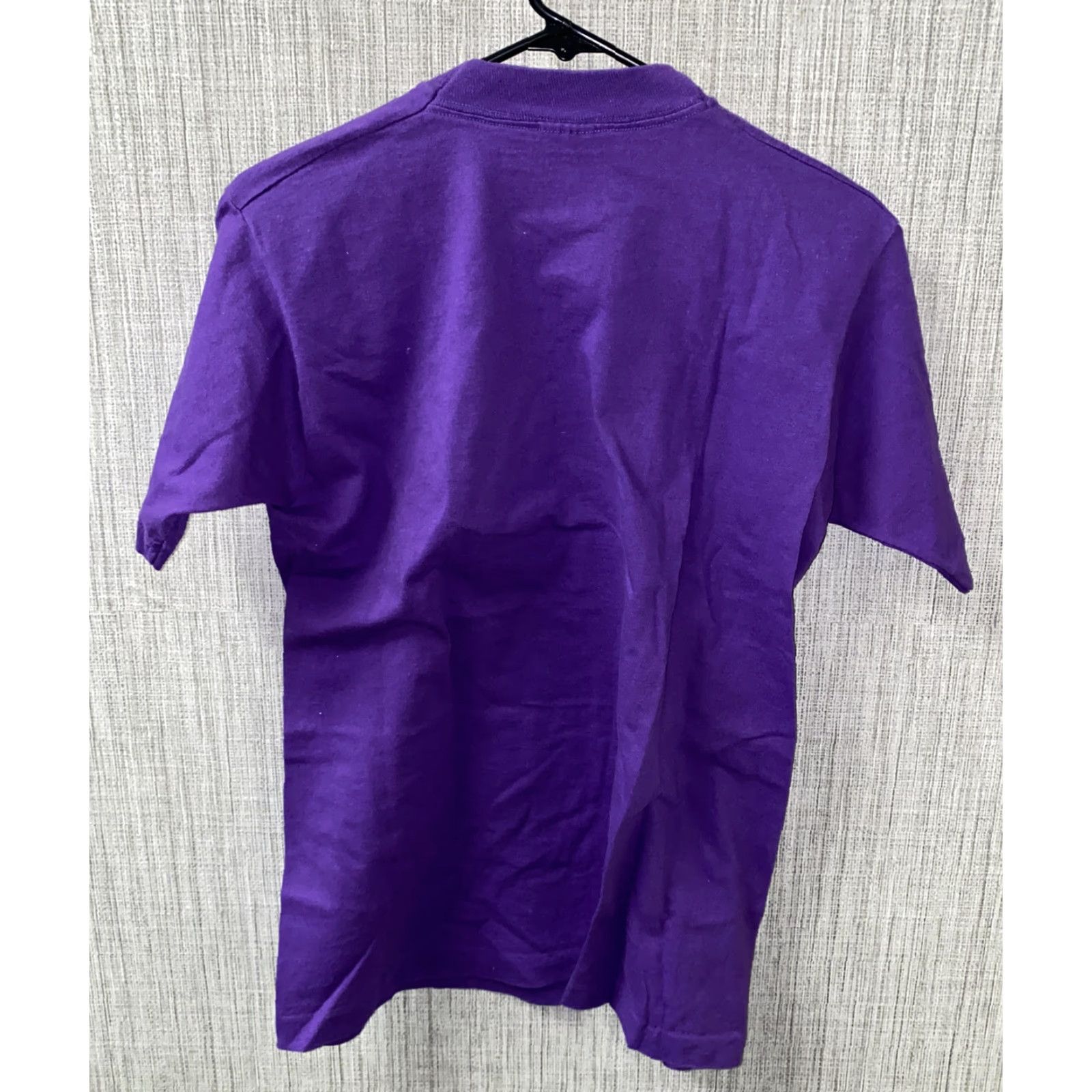 Fruit Of The Loom VINTAGE Fruit of the Loom T-Shirt Mens Medium Purple Short Sleeve Basic Cotton Size US M / EU 48-50 / 2 - 3 Thumbnail