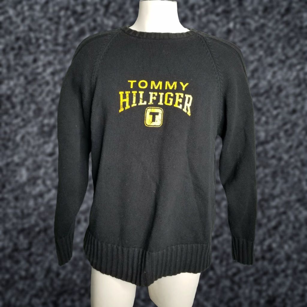 Tommy Hilfiger VINTAGE Tommy Hilfiger Tommy Jeans Sweater Spell Out Mens L Black Pullover Decade 90s or Theme Tommy Jeans Mens L Black Spell Out Sweater Size US L / EU 52-54 / 3 - 1 Thumbnail