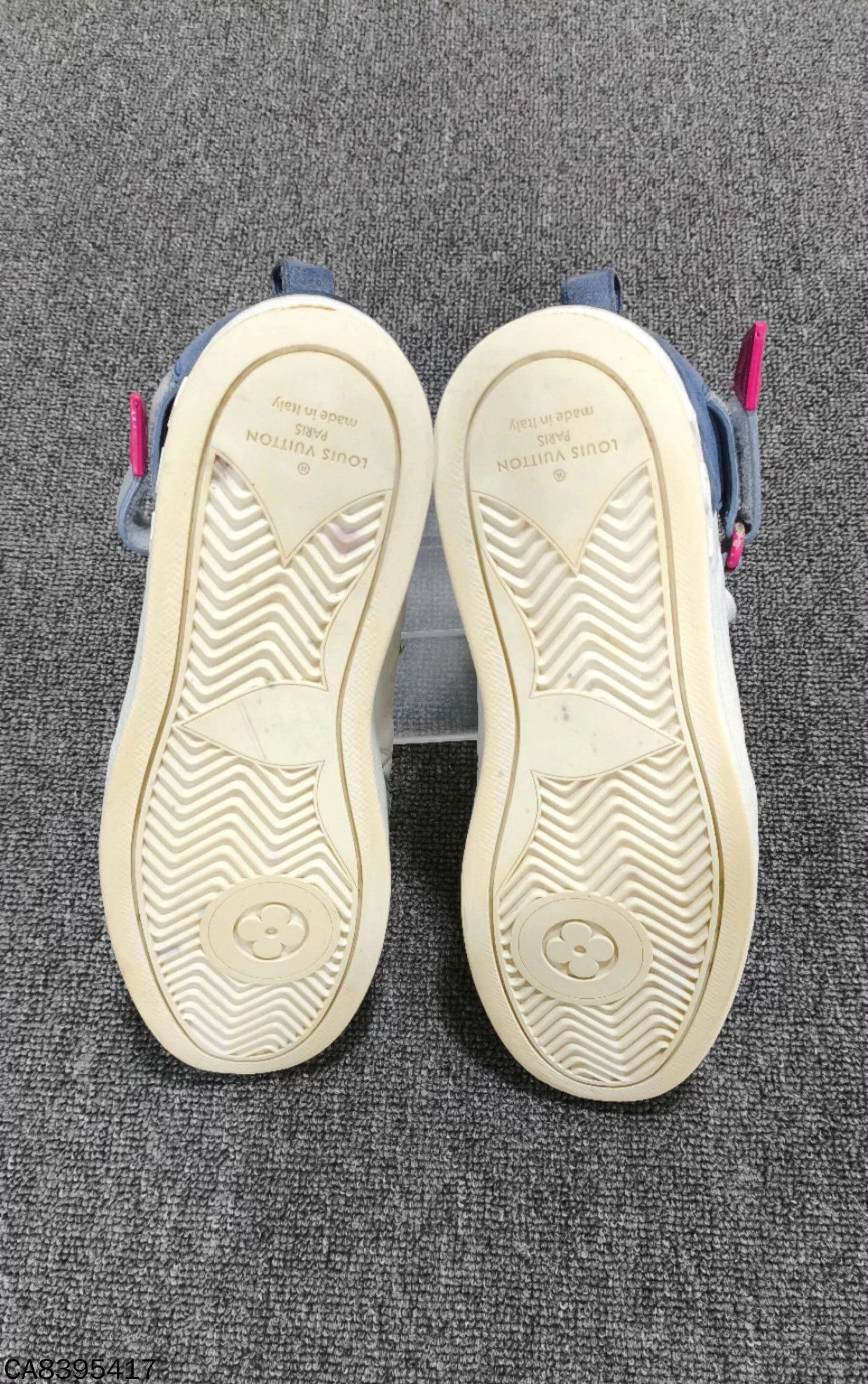 Louis Vuitton LV Embossed Logo High Top Skate Shoe 95 New 38.5 Size US 7.5 / IT 37.5 - 6 Thumbnail