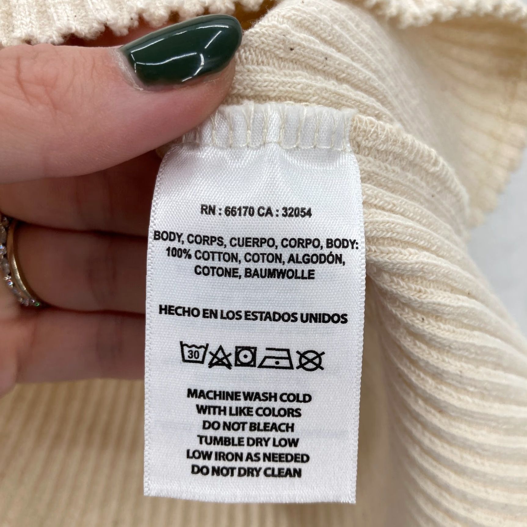 Anthropologie T.La Anthropologie Women’s XS Ivory Ribbed Halter Neck Tank Top NWT Y2K XS Tank Women’s Clothing Size XS / US 0-2 / IT 36-38 - 7 Thumbnail