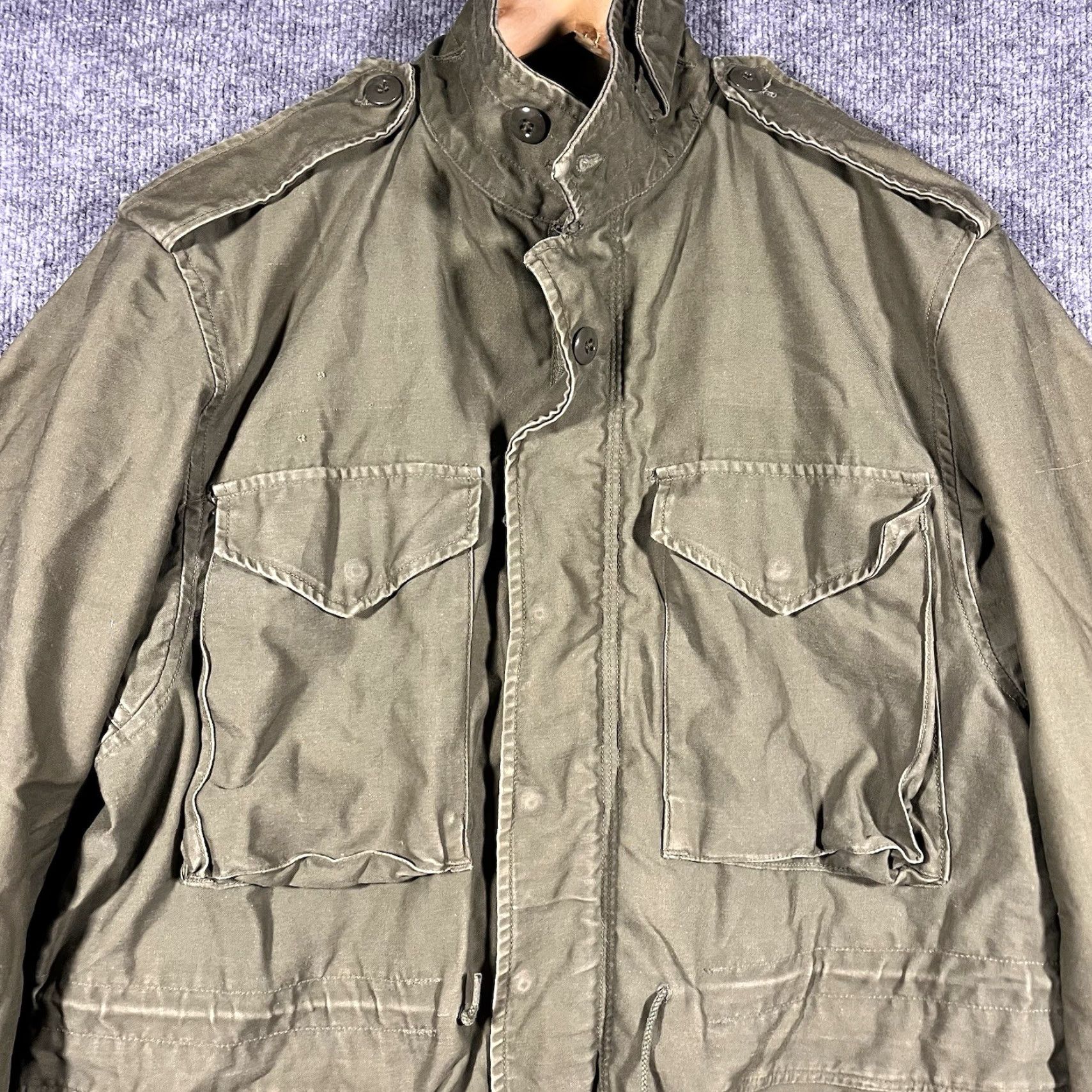 Vintage VINTAGE US Military M-65 Field Jacket Sateen OG-107 Army Coat Medium 1982 Green Size US M / EU 48-50 / 2 - 3 Thumbnail