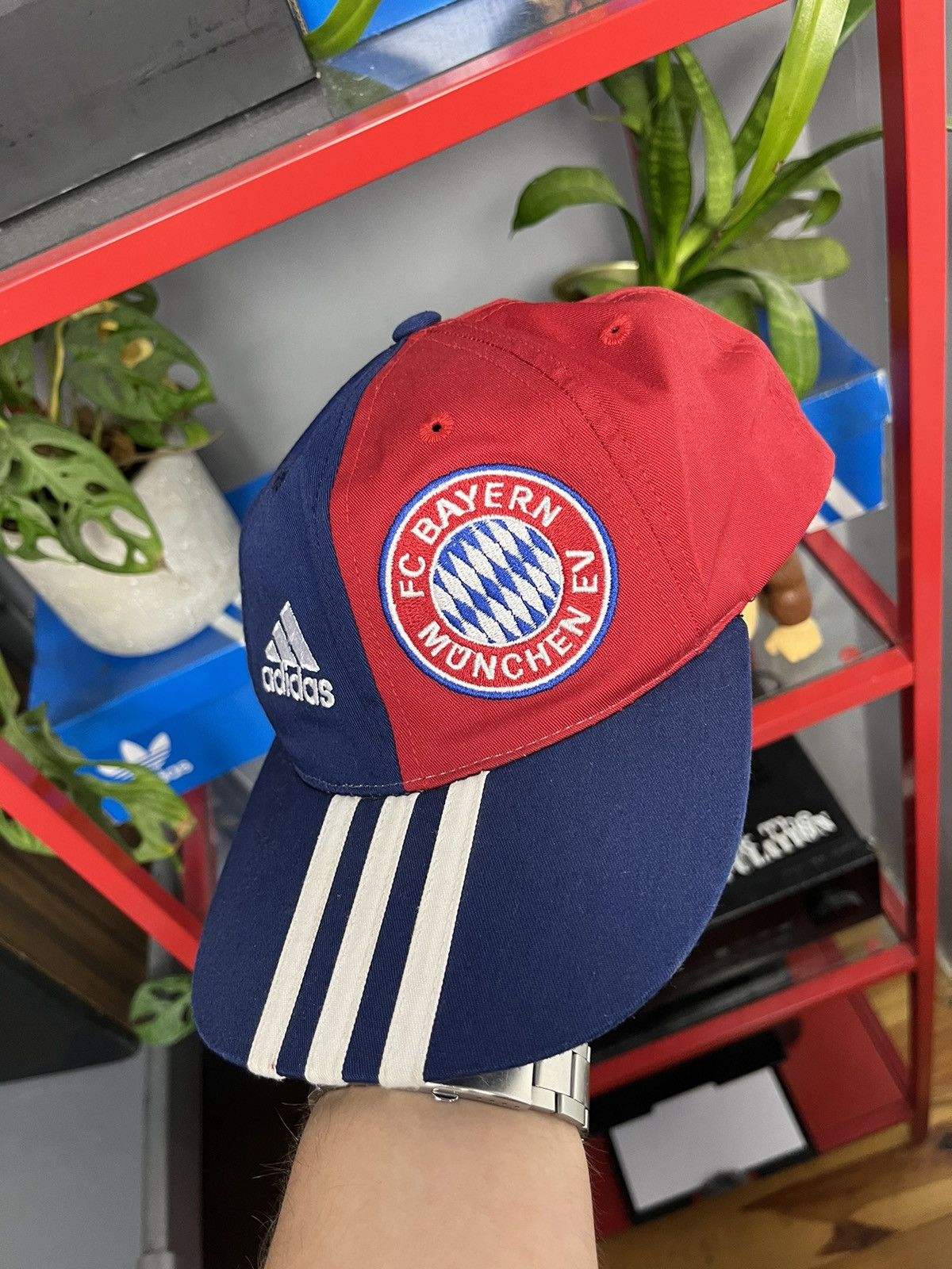 Adidas × Vintage Vintage y2k Adidas FC Bayern Munchen embroidered logo hat Size ONE SIZE - 2 Thumbnail