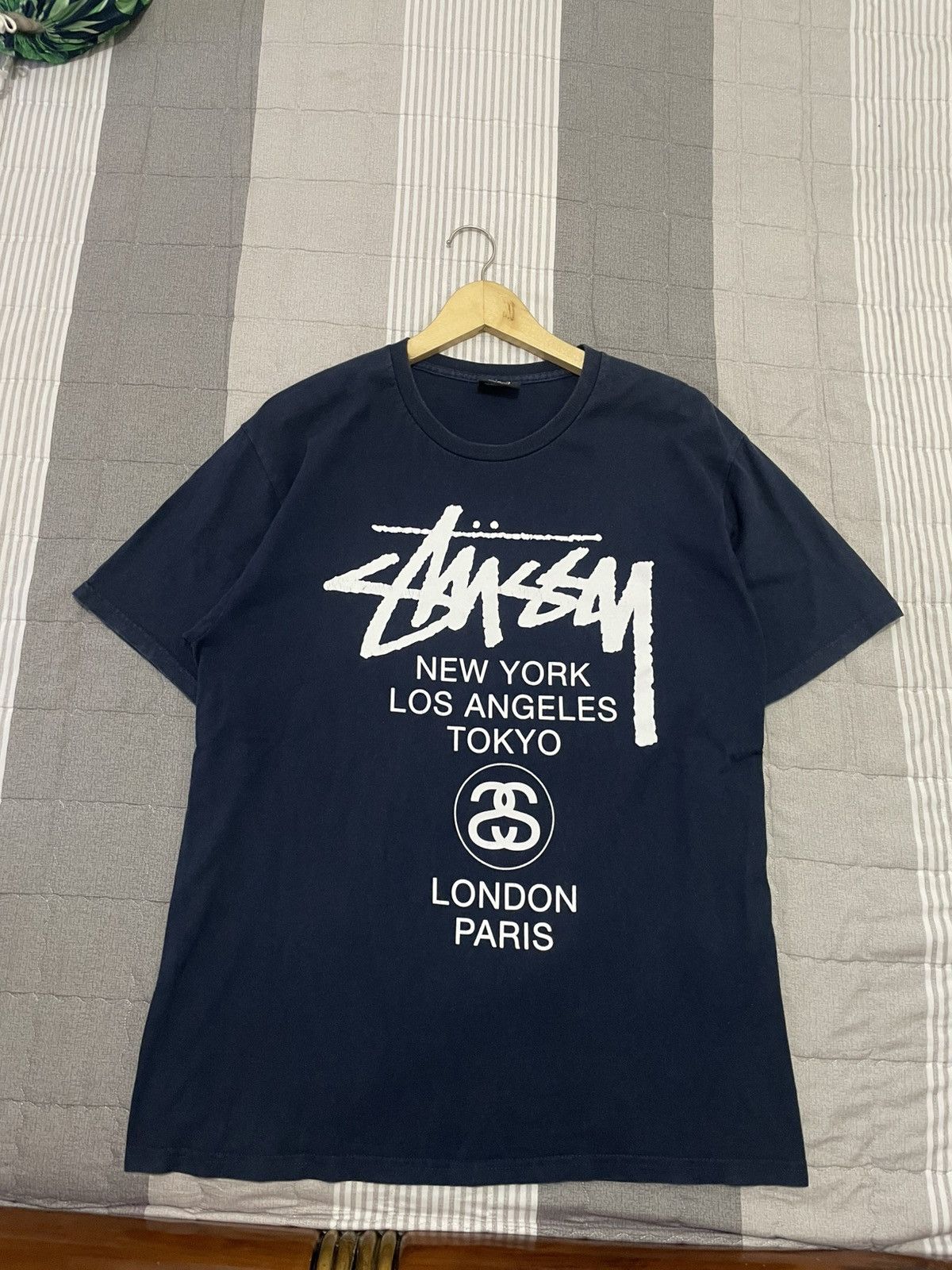 Stussy Stussy tour tshirt Size US M / EU 48-50 / 2 - 2 Thumbnail
