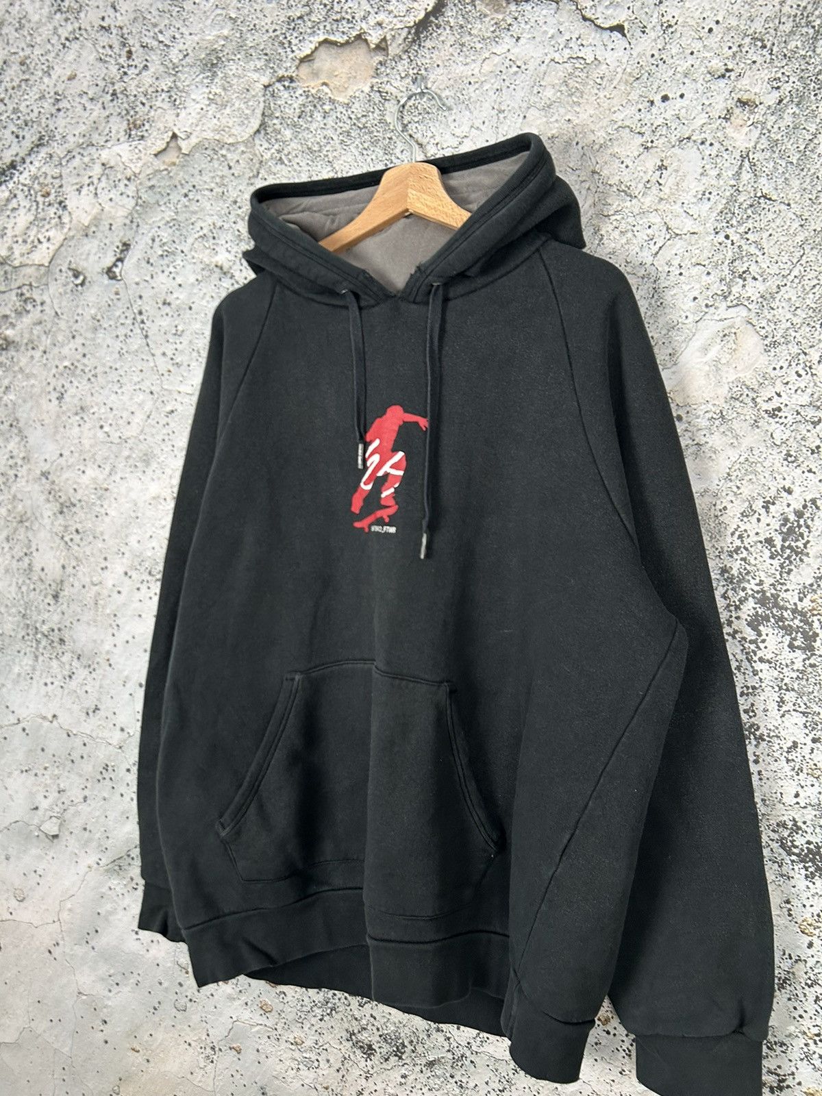 Es skateboarding hoodie deals