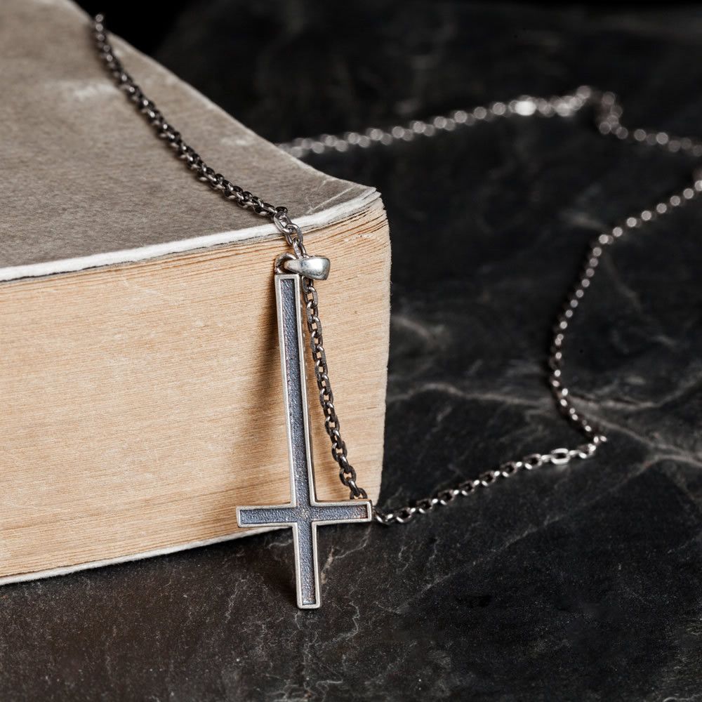 Other Cross Crazy STEAL! Y2K Chains Necklace Chain Size ONE SIZE - 2 Thumbnail