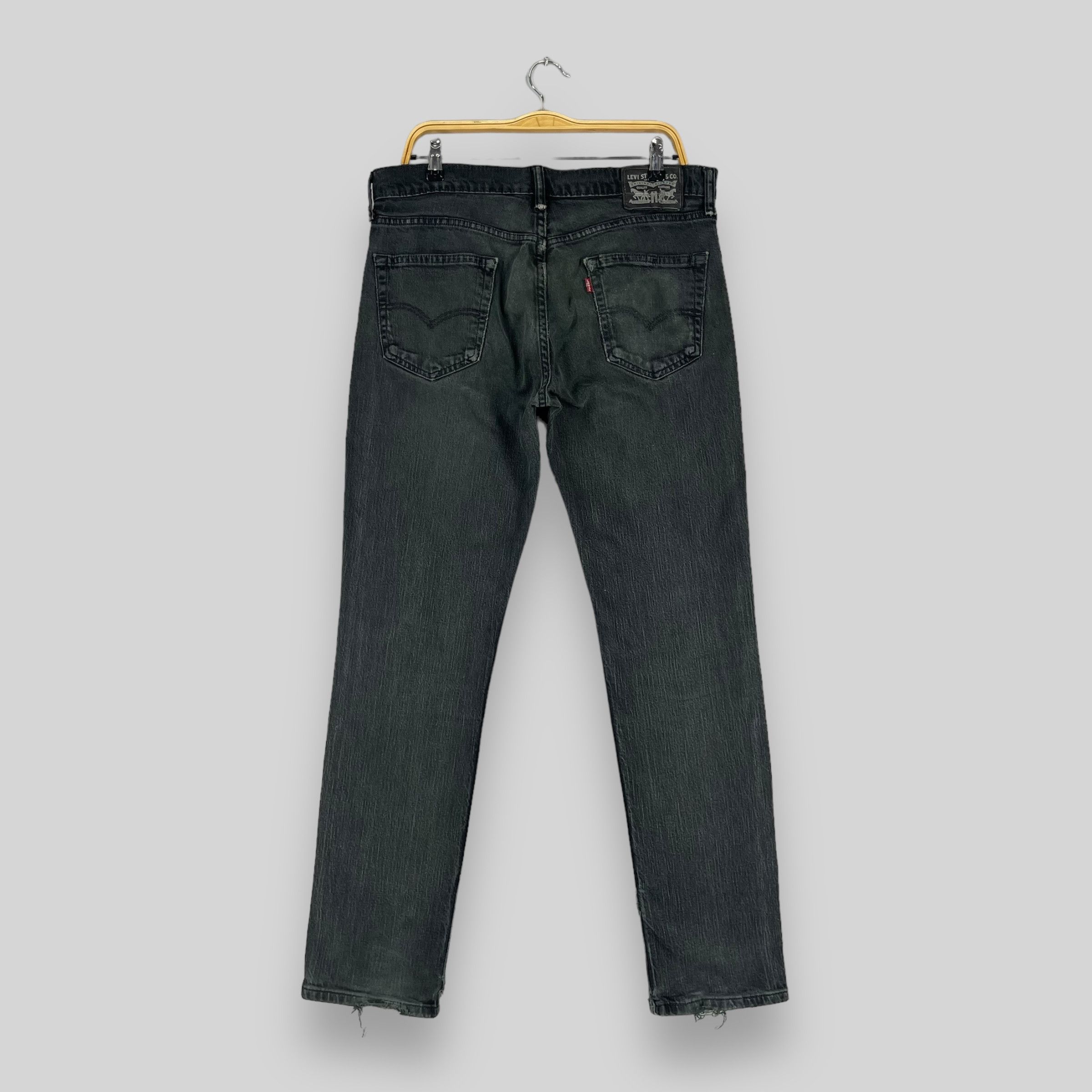 Levi's × Vintage W35 L31 Vintage Distressed Levis 511 Faded Black Wash Jeans Size US 35 - 9 Thumbnail