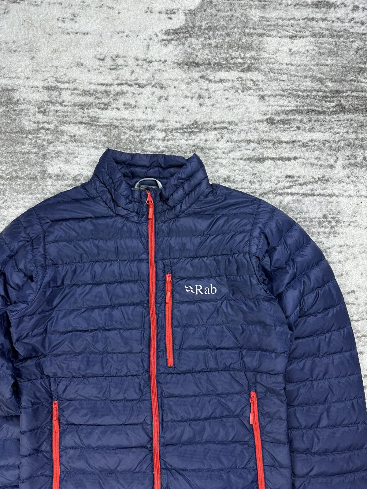 Rab Rab Microlight Jacket Down Hiking Trail Trekking Jacket Size US S / EU 44-46 / 1 - 3 Thumbnail