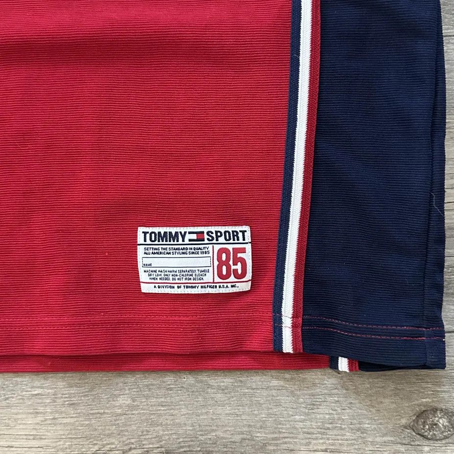Tommy Hilfiger Vintage Tommy Hilfiger Tommy Sport 85 Basketball Jersey Size US XXL / EU 58 / 5 - 2 Thumbnail