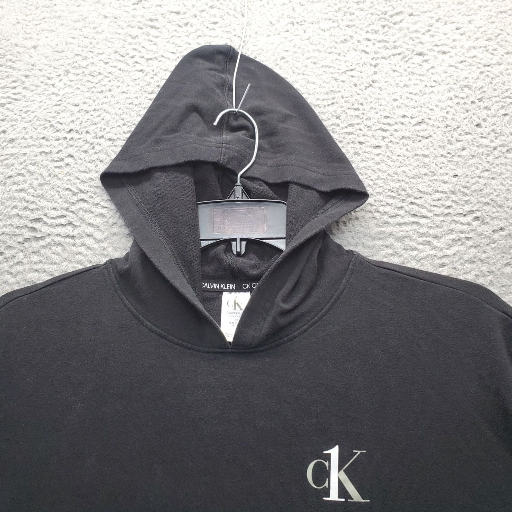 Calvin Klein Calvin Klein Sleepwear Cropped Hoodie Womens L Black Long Sleeve Drawstring Hem Hoodie Womens L Black Size L / US 10 / IT 46 - 5 Thumbnail