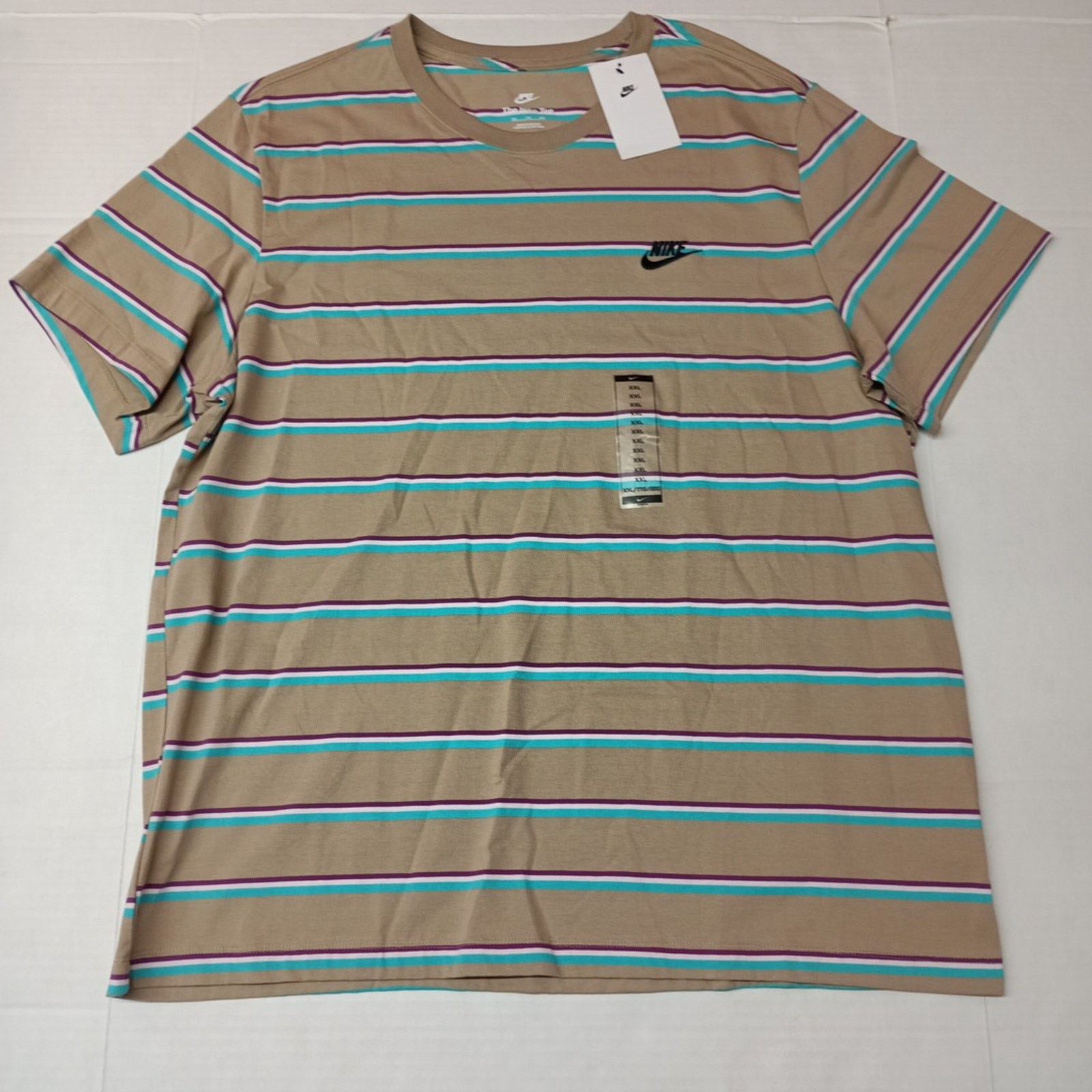 Nike Nike Sportswear Club Stripe Logo T-Shirt Tee Men's 2XL Beige Size US XXL / EU 58 / 5 - 1 Thumbnail