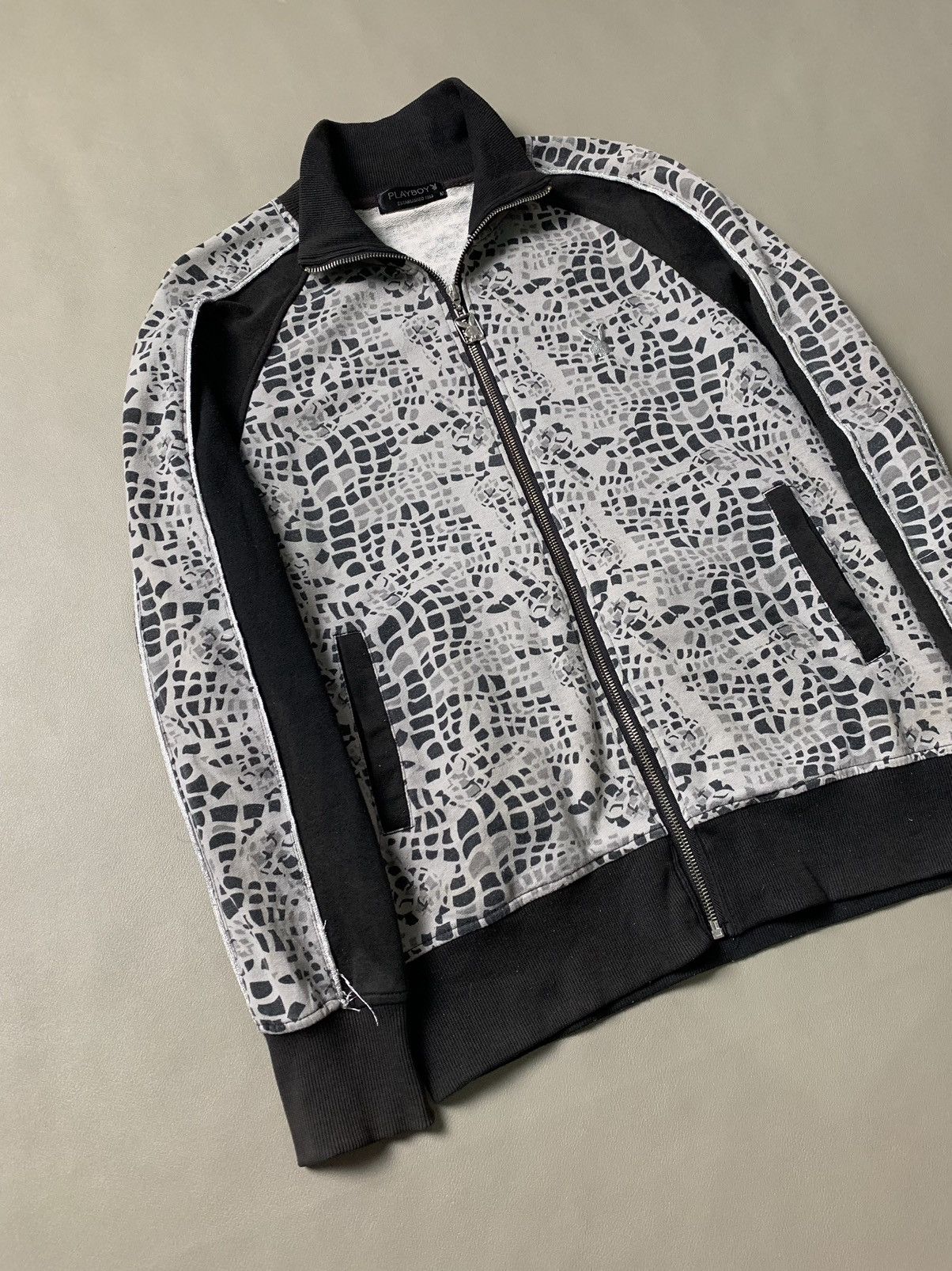 If Six Was Nine × Japanese Brand × Le Grande Bleu (L.G.B.) Playboy Snake Pattern Track Jacket Size US M / EU 48-50 / 2 - 3 Thumbnail