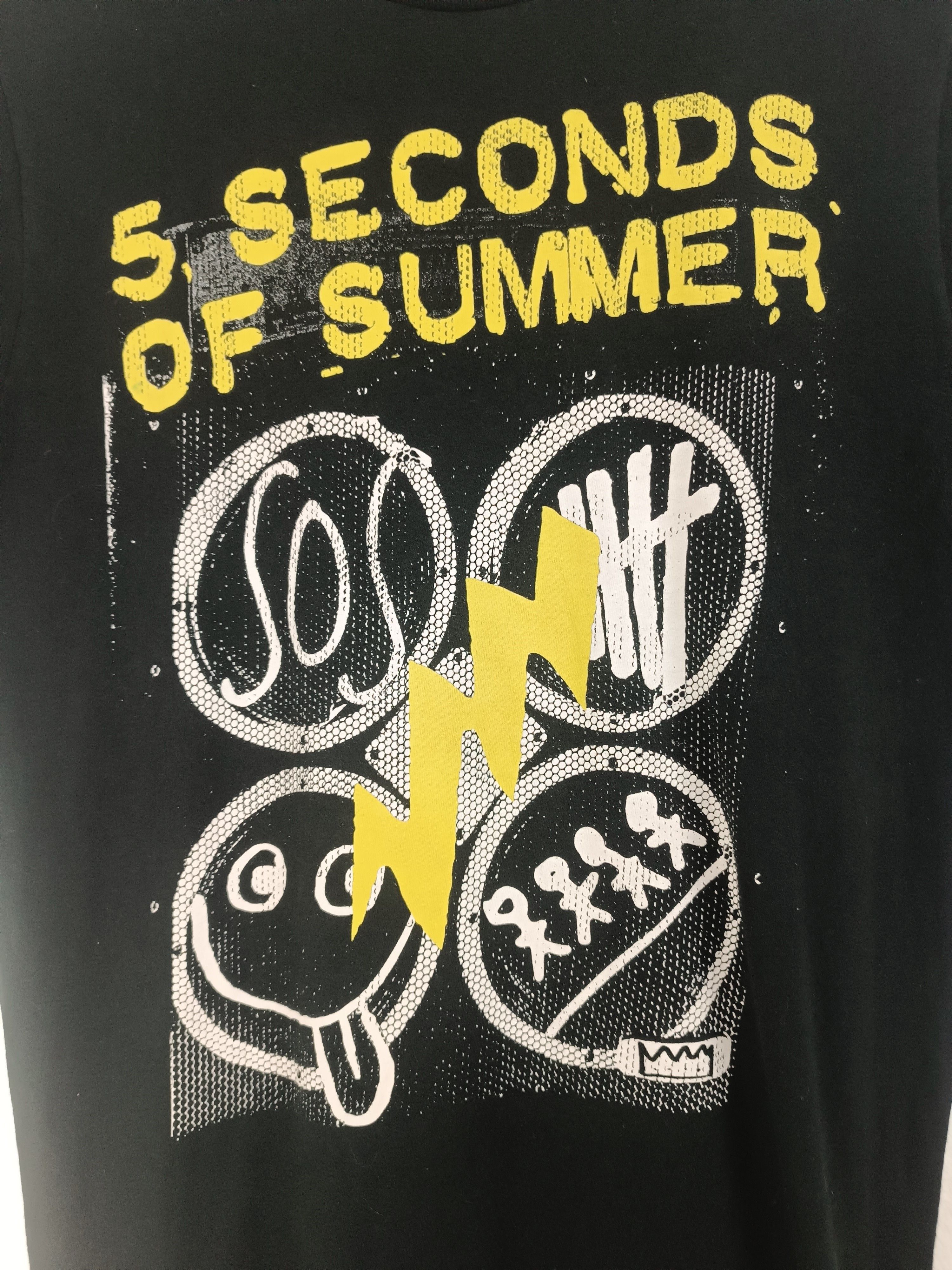 Band Tees VINTAGE 5 SECONDS OF SUMMER TEE VAMPS ONE OK ROCK Size US M / EU 48-50 / 2 - 8 Thumbnail