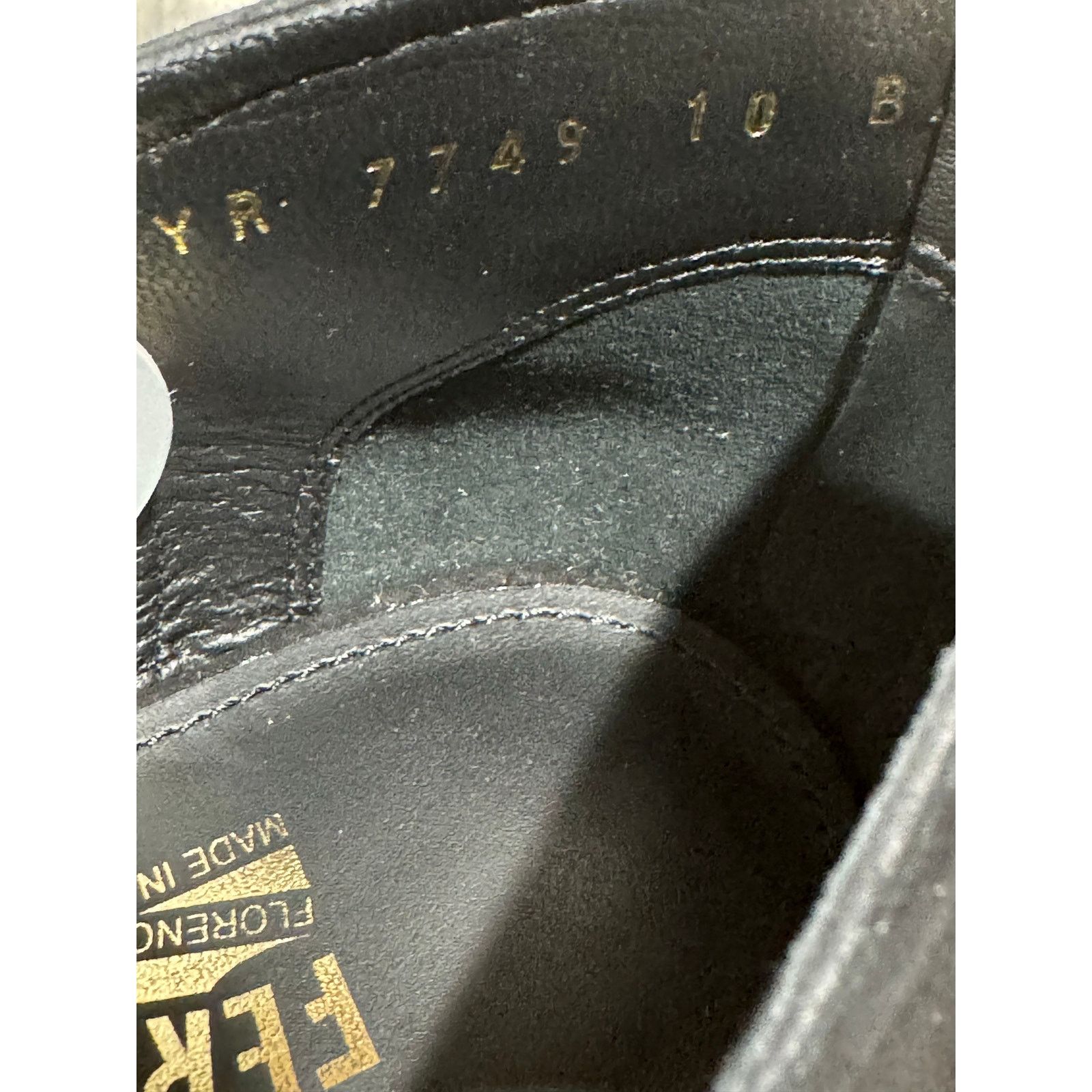 Salvatore Ferragamo Salvatore Ferragamo Gayle Black Suede Ankle Booties sz. 10B Size US 10 / IT 40 - 8 Thumbnail