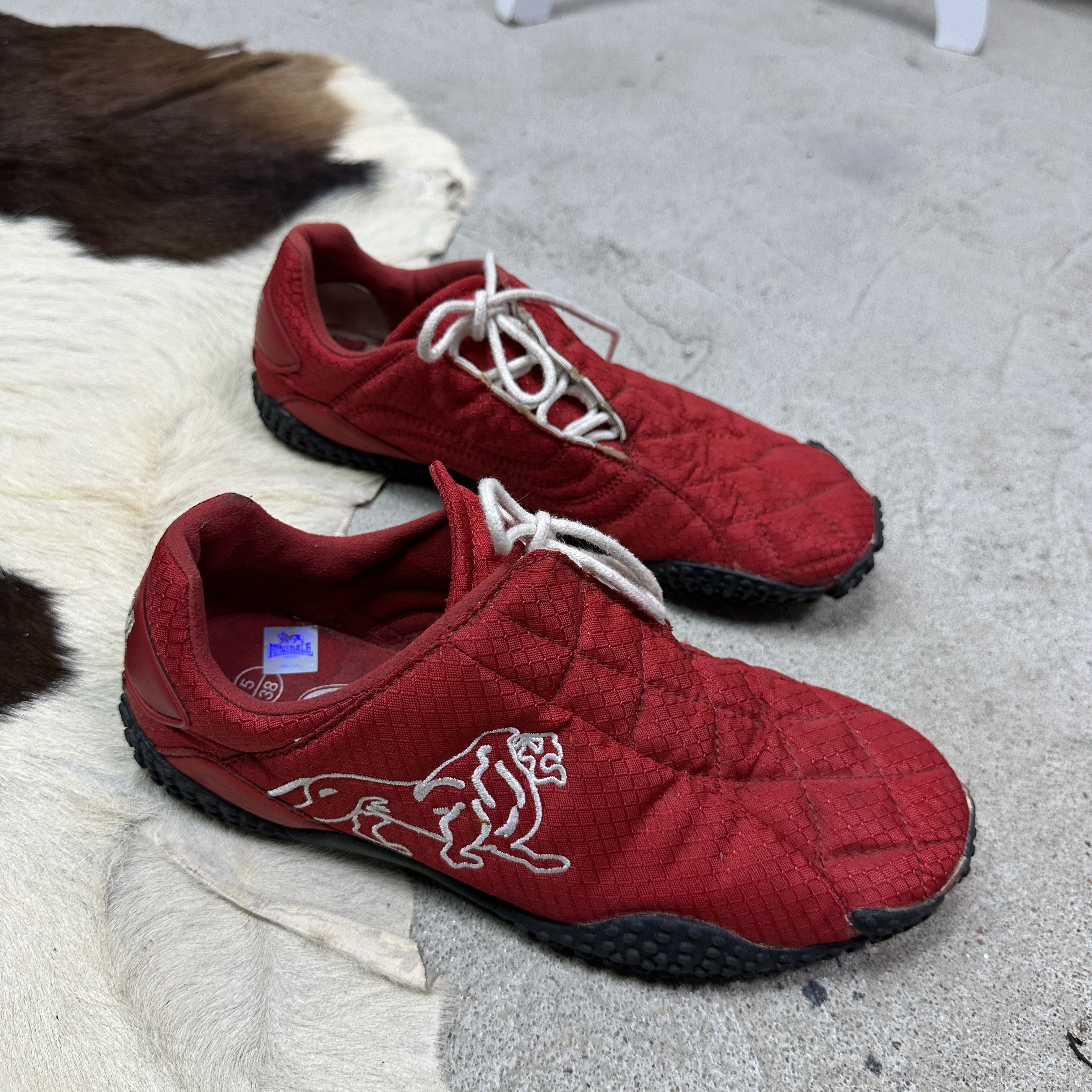 Lonsdale Vintage Lonsdale Asymmetrical Sporty Sneakers Y2K Size US 5.5 / EU 38 - 11 Thumbnail