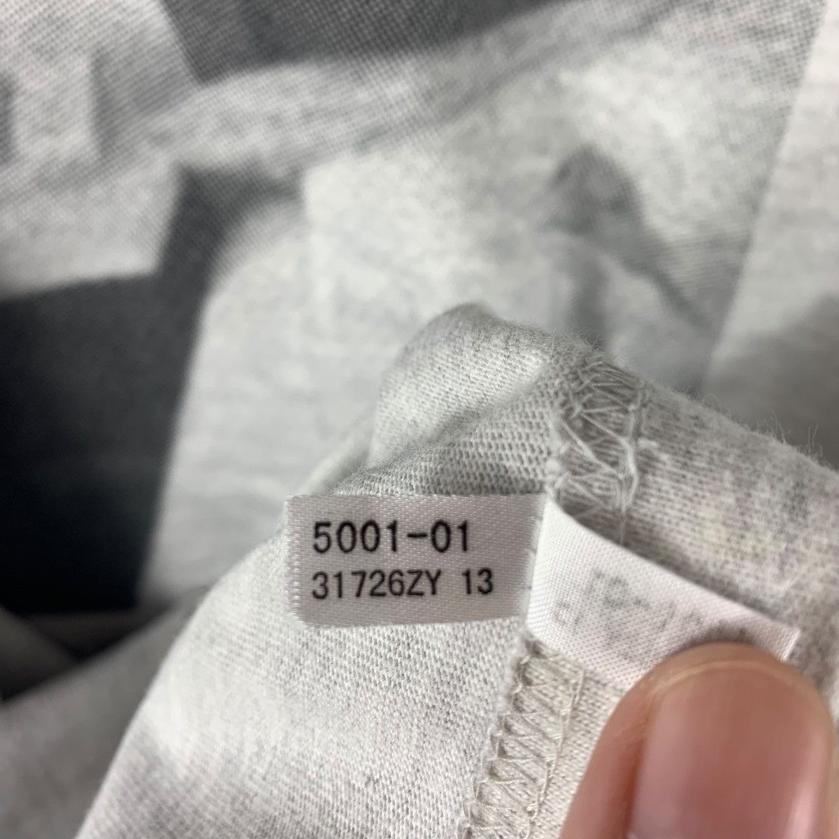 Japanese Brand LIAN japanesebrand photo print back hit tee Size US L / EU 52-54 / 3 - 14 Thumbnail