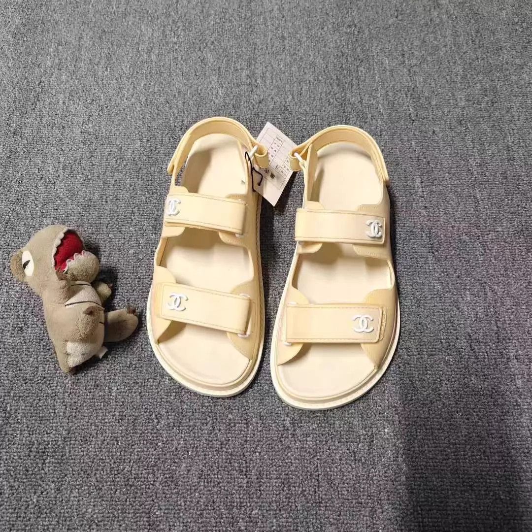 Chanel Chanel CC Sandals 98 New Size 38 Size US 7.5 / IT 37.5 - 4 Thumbnail