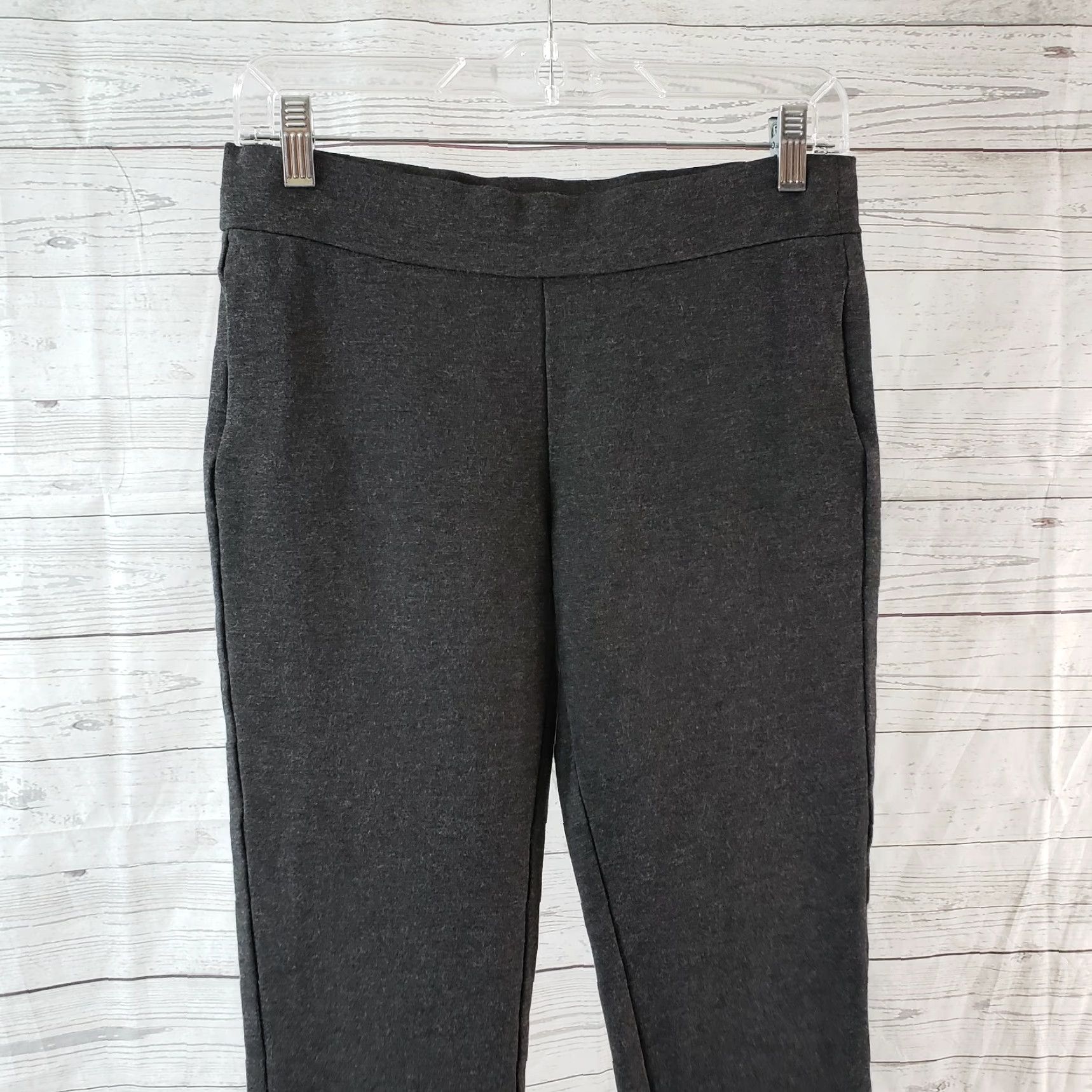 NYDJ NYDJ Womens Ponte Knit Cropped Skinny Pants Sz 4 Gray Mid Rise Pull On Womens Pants Cropped 4 Gray NYDJ Size 27" / US 4 / IT 40 - 2 Thumbnail