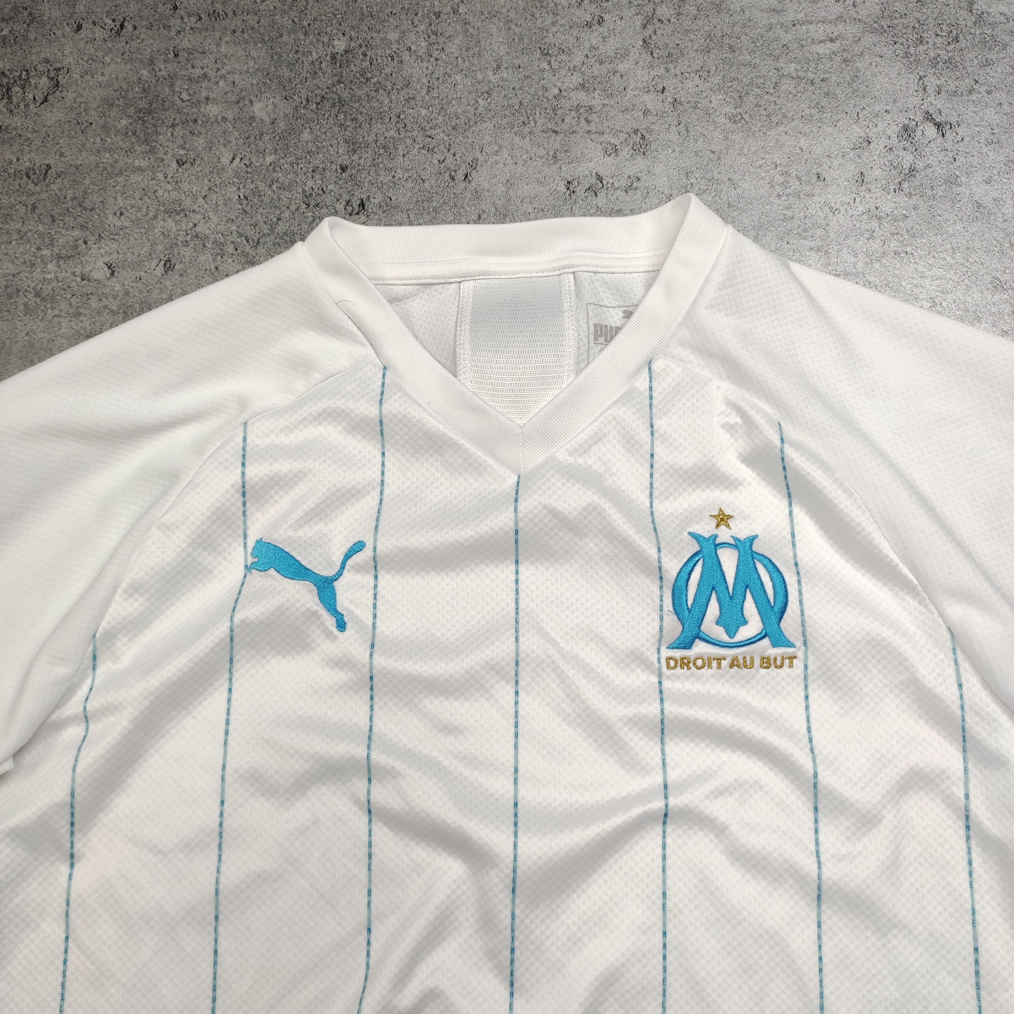 Puma RARE Olimpique Marsilie Puma Football 2019 Home Jersey Size US M / EU 48-50 / 2 - 4 Thumbnail