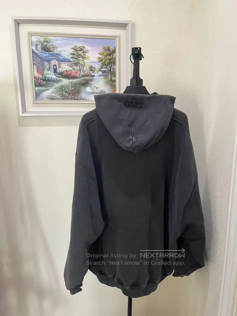 Vetements VETEMENTS Hooded Sweatshirt Size US S / EU 44-46 / 1 - 2 Thumbnail