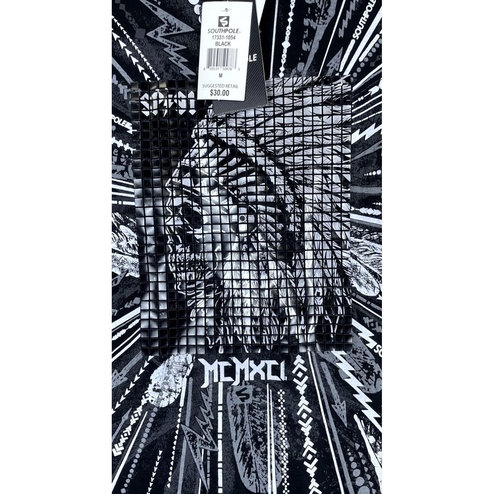 Southpole Southpole Mens Medium Black Studded Skull Tribal Graphic Tee Streetwear Shirt Size US M / EU 48-50 / 2 - 2 Thumbnail