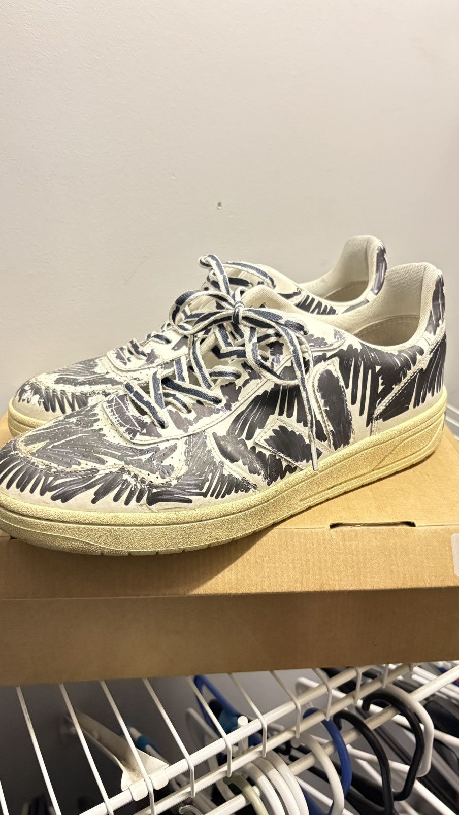 Marni × Veja Marni Black & White Veja Edition V-10 Sneakers Size US 11 / EU 44 - 1 Thumbnail