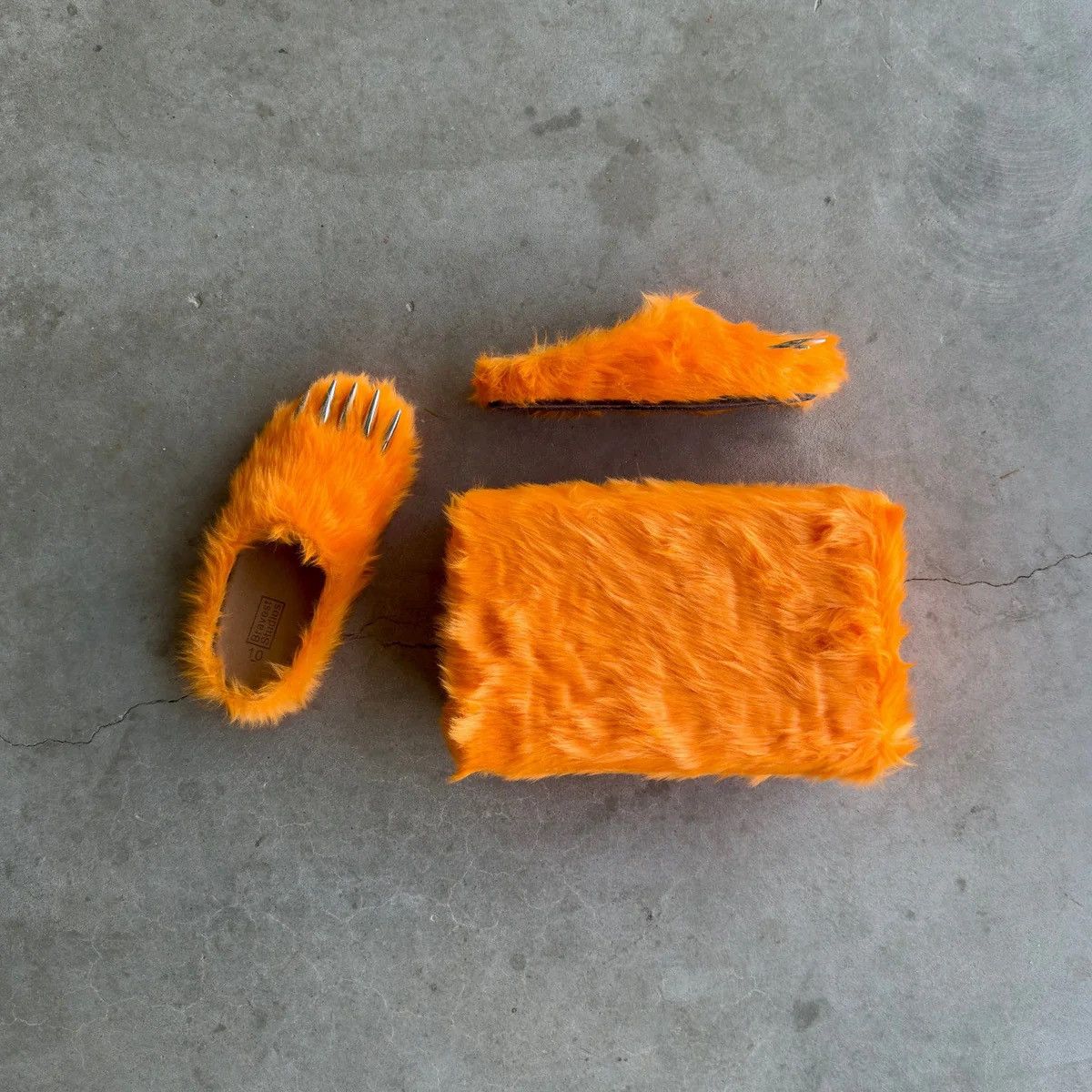 Bravest Studios Glorange Bear Claw Mules Size US 7 / EU 40 - 1 Thumbnail